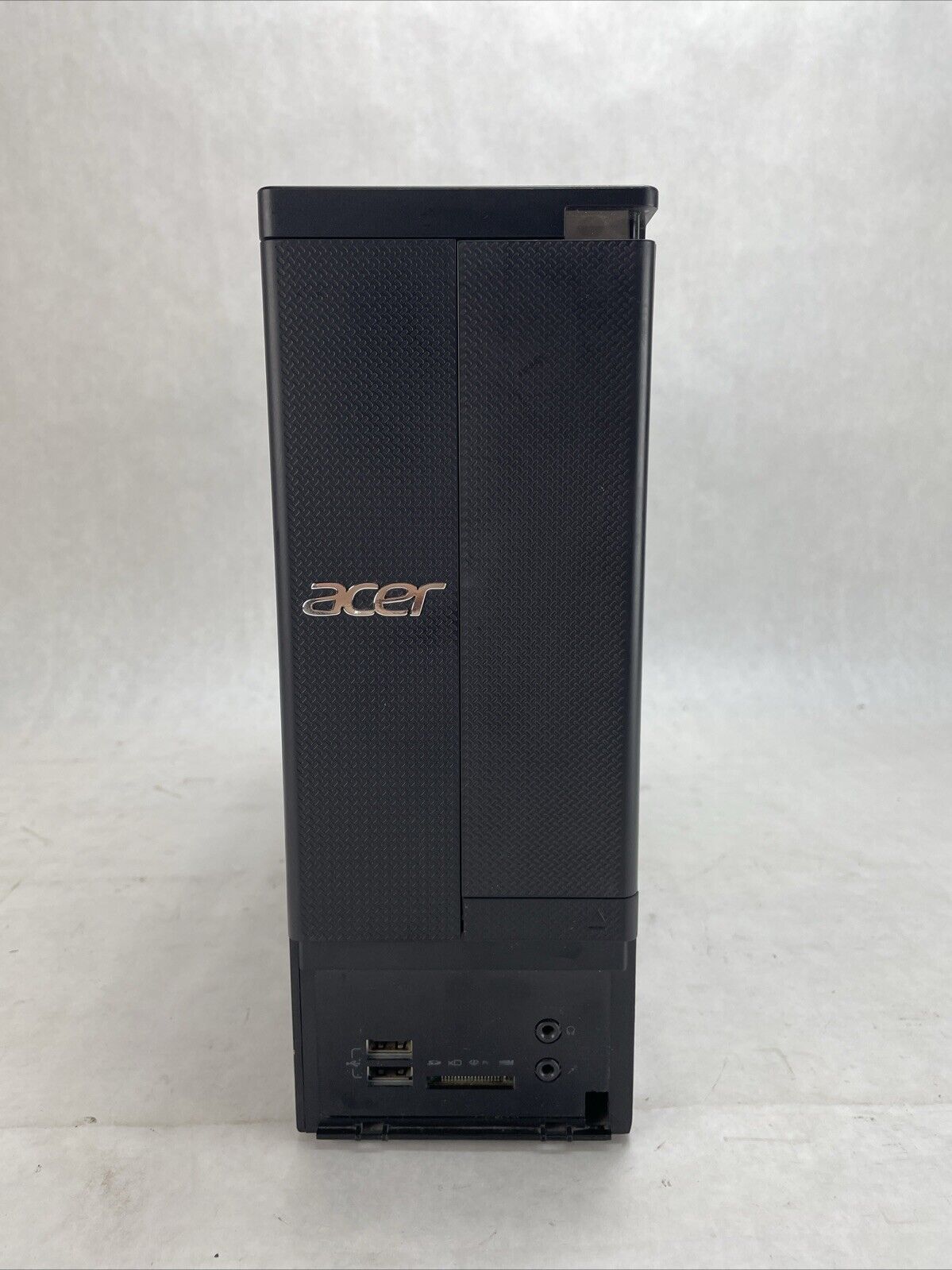 Acer Aspire X1420 SFF AMD Athlon 2 x4 645 3.1GHz 4GB RAM No HDD No OS