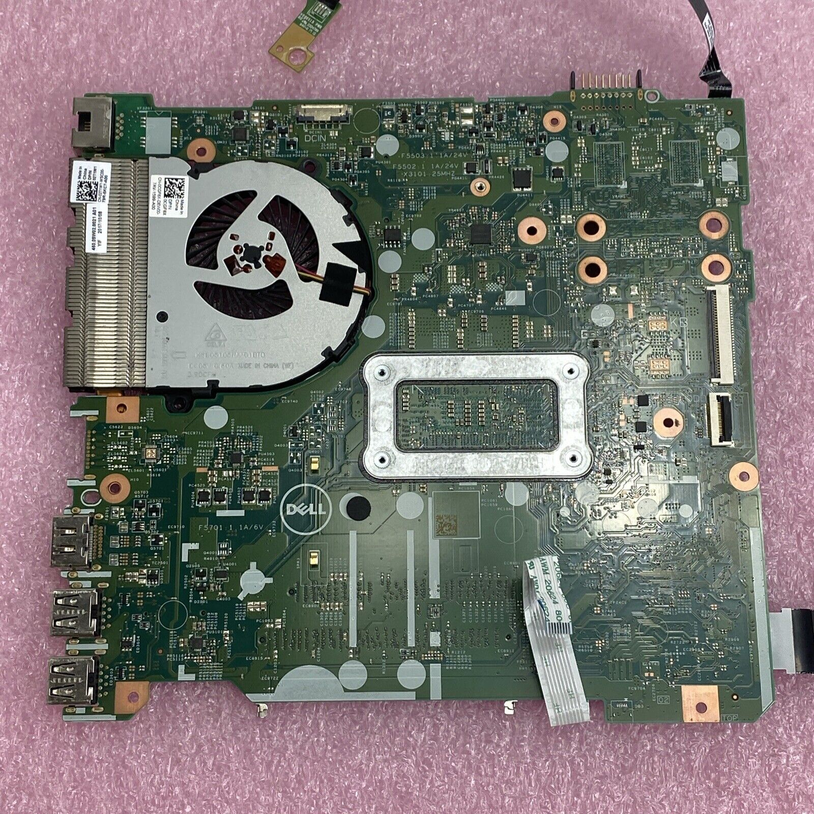 Dell Inspiron 15 3567 Motherboard i3-7100U 2.4 GHz 8GB RAM