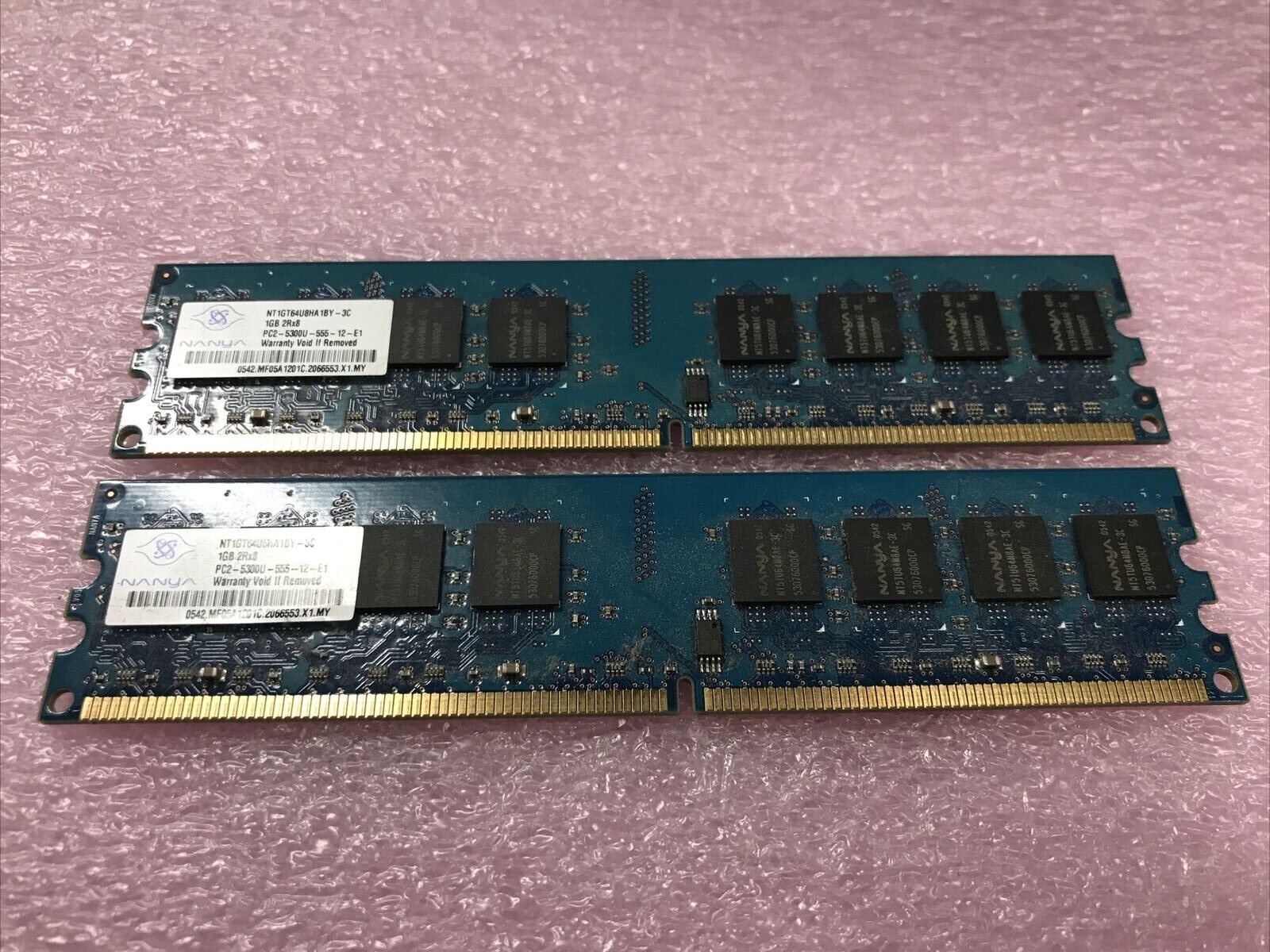 Nanya 2GB Kit 2x1GB PC2-5300U-555-12-E1 Ram NT1GT64U8HA1BY-3C