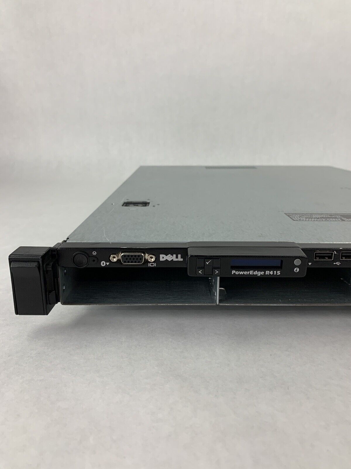 Poweredge R415 2x Opteron 4180 2.6 GHz 64 GB RAM No OS No HDD