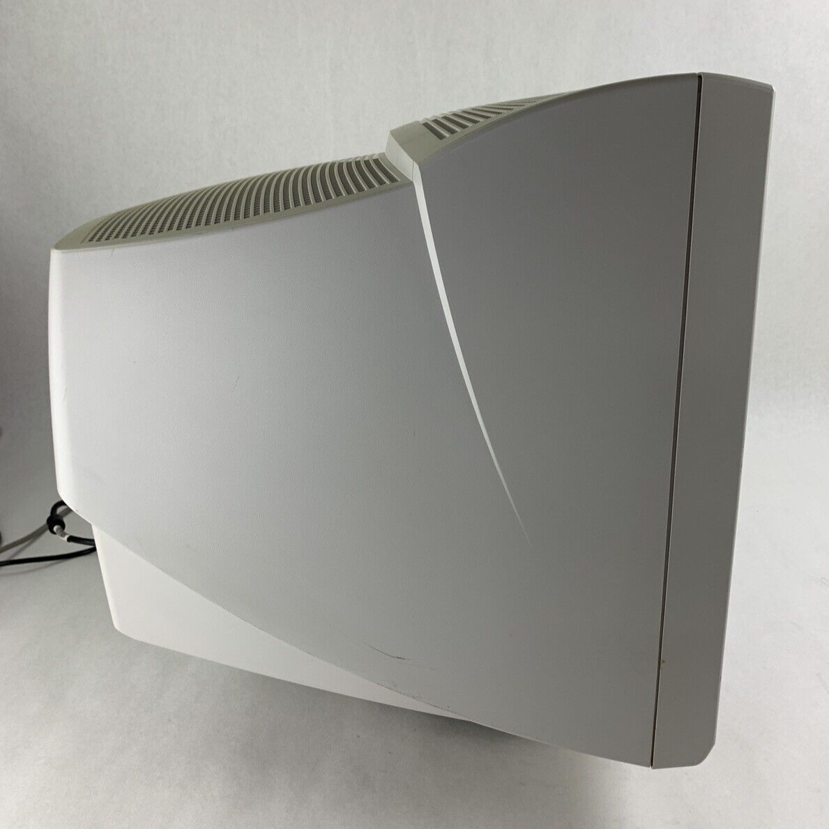 Gateway Diamondtron NF VX920 19" CRT Monitor 1600x1200 50-60Hz Retro Gaming