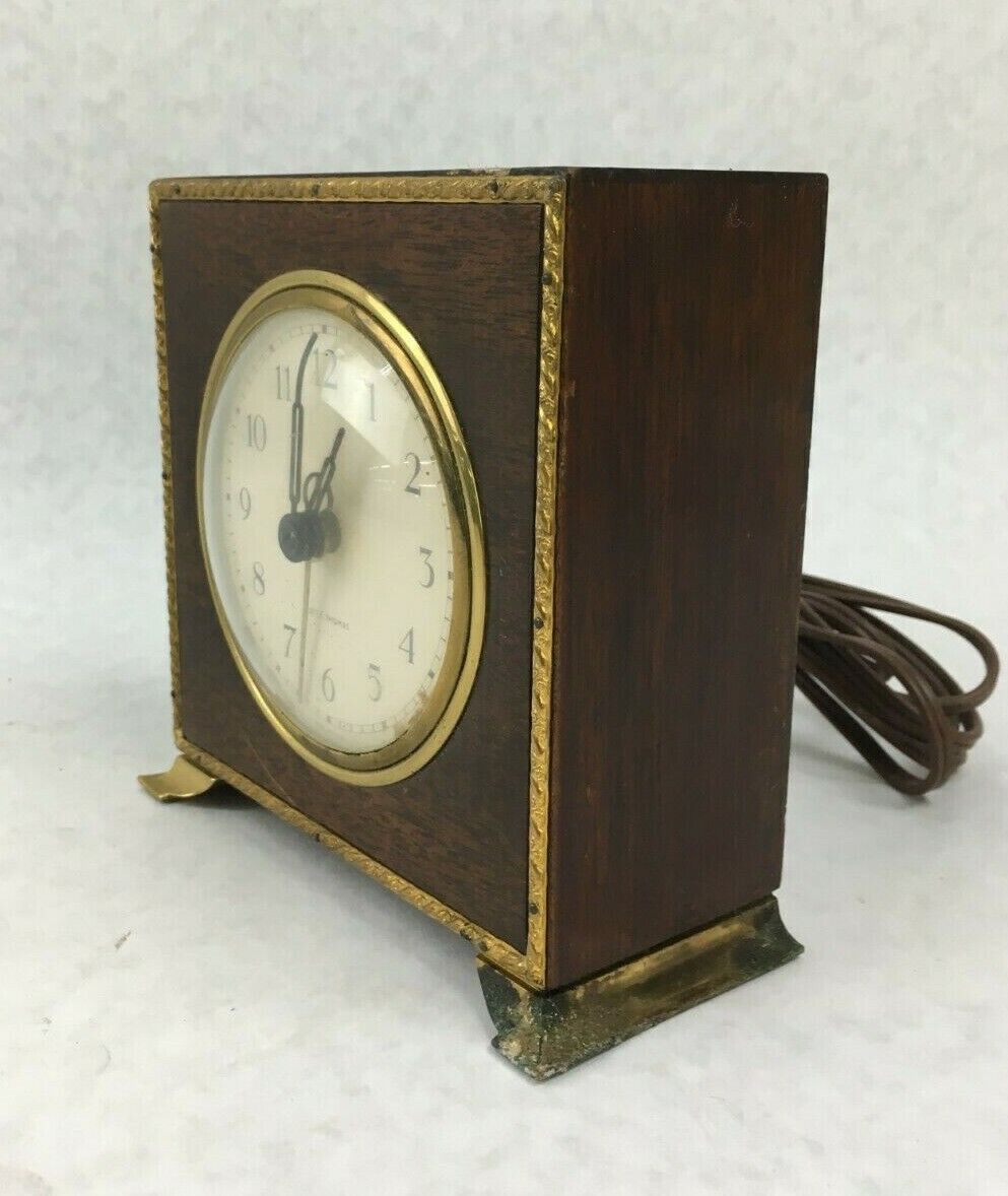 Seth Thomas Wood Desk Clock 3716 Square Electric