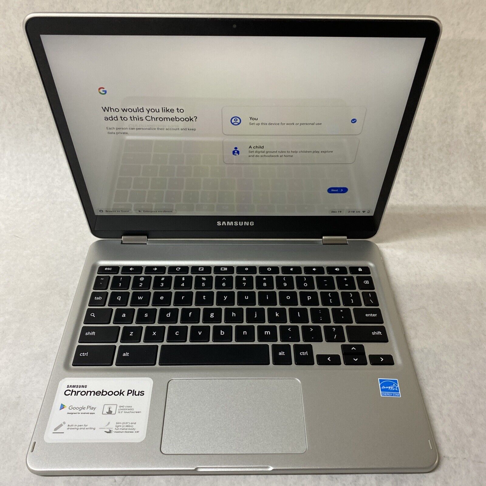 Samsung Chromebook Plus XE513C24-K01US 12.3" Touch 2.00GHz 4GB RAM 16GB READ