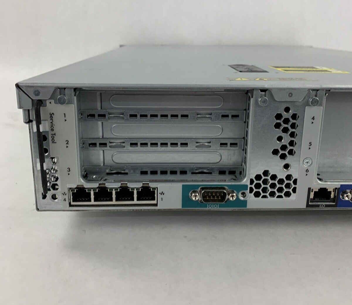 HP ProLiant DL380p Gen 8 2x E5-2609 2.4 GHz 32 GB RAM NO HDD NO OS