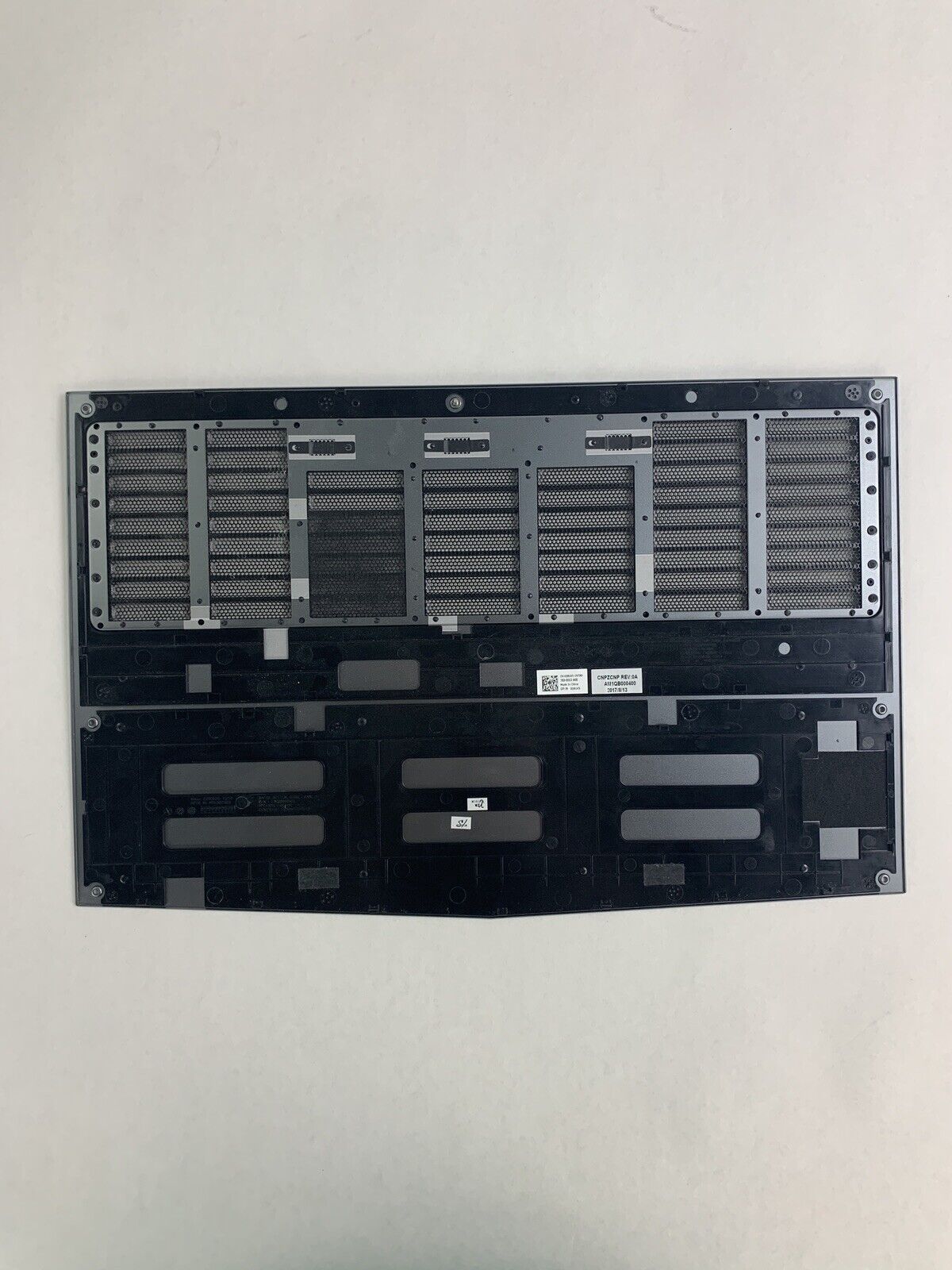 Alienware 17 R4 P31E001 2016 Keyboard Bottom Cover Only No Screws