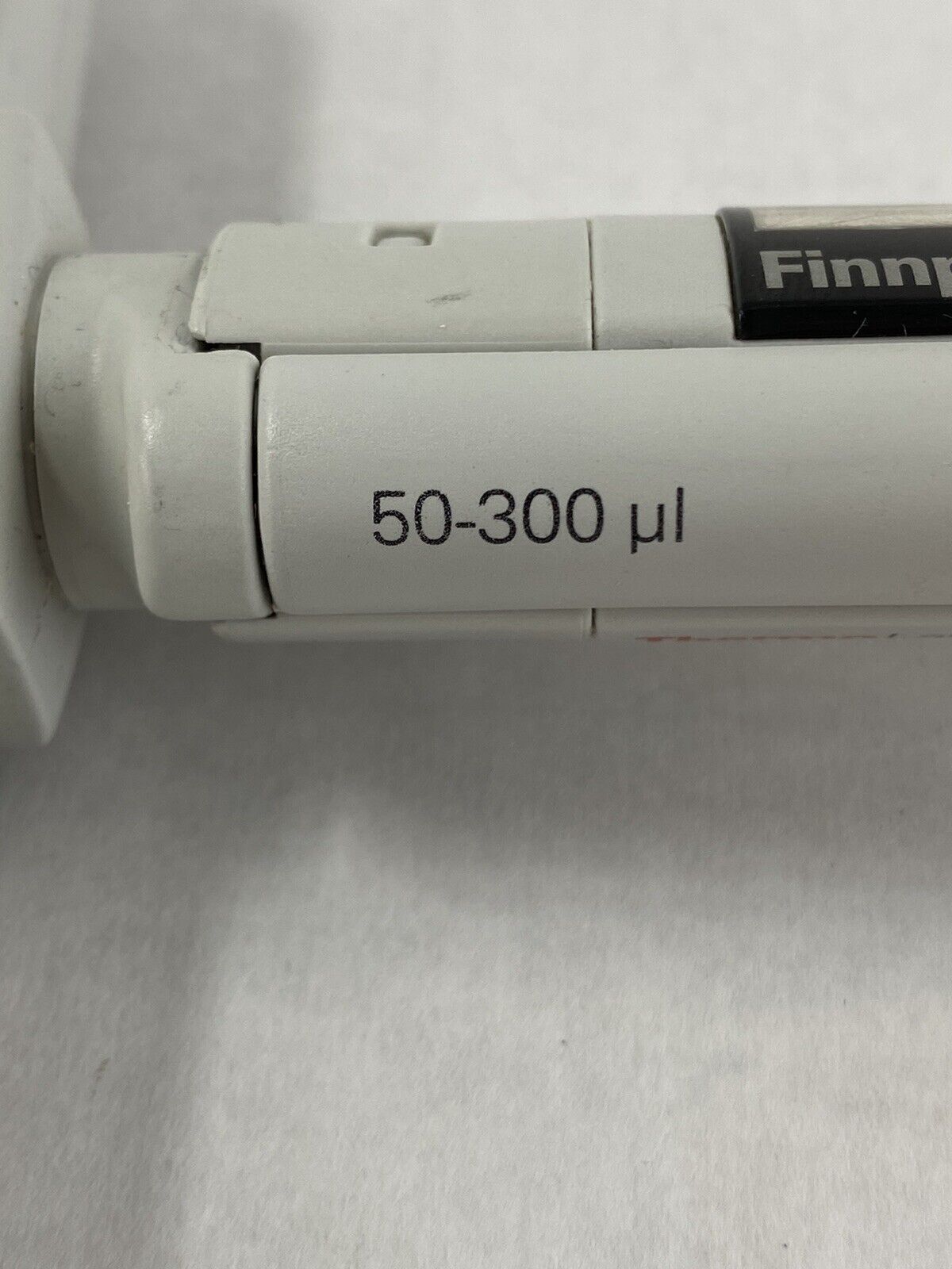 Thermo Finnpipette 4510 12-Channel Pipette 50-300 uL