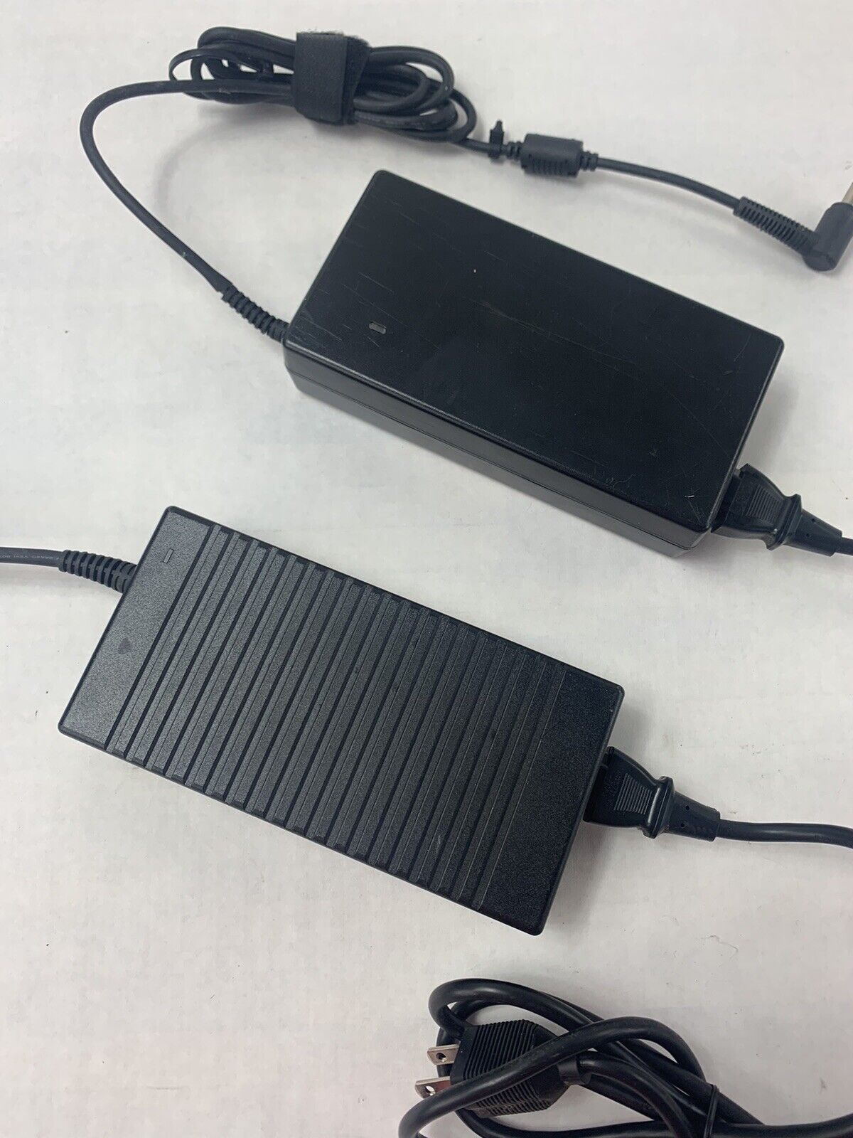 Lot of 2 Genuine 180W HP AC Adapter Power Supply TPC-AA50 755702-001 736170-001