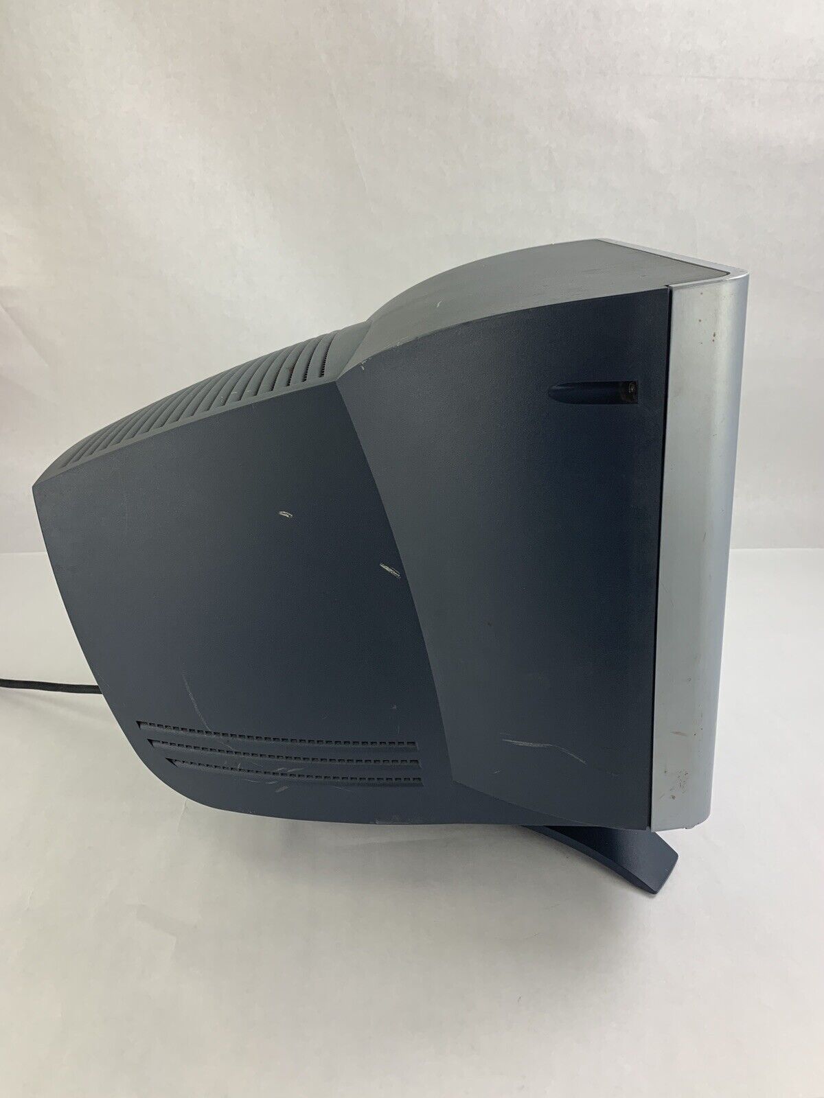 HP Pavilion 16” Anti-Glare MX704 CRT VGA Computer Monitor Retro Gaming Tested