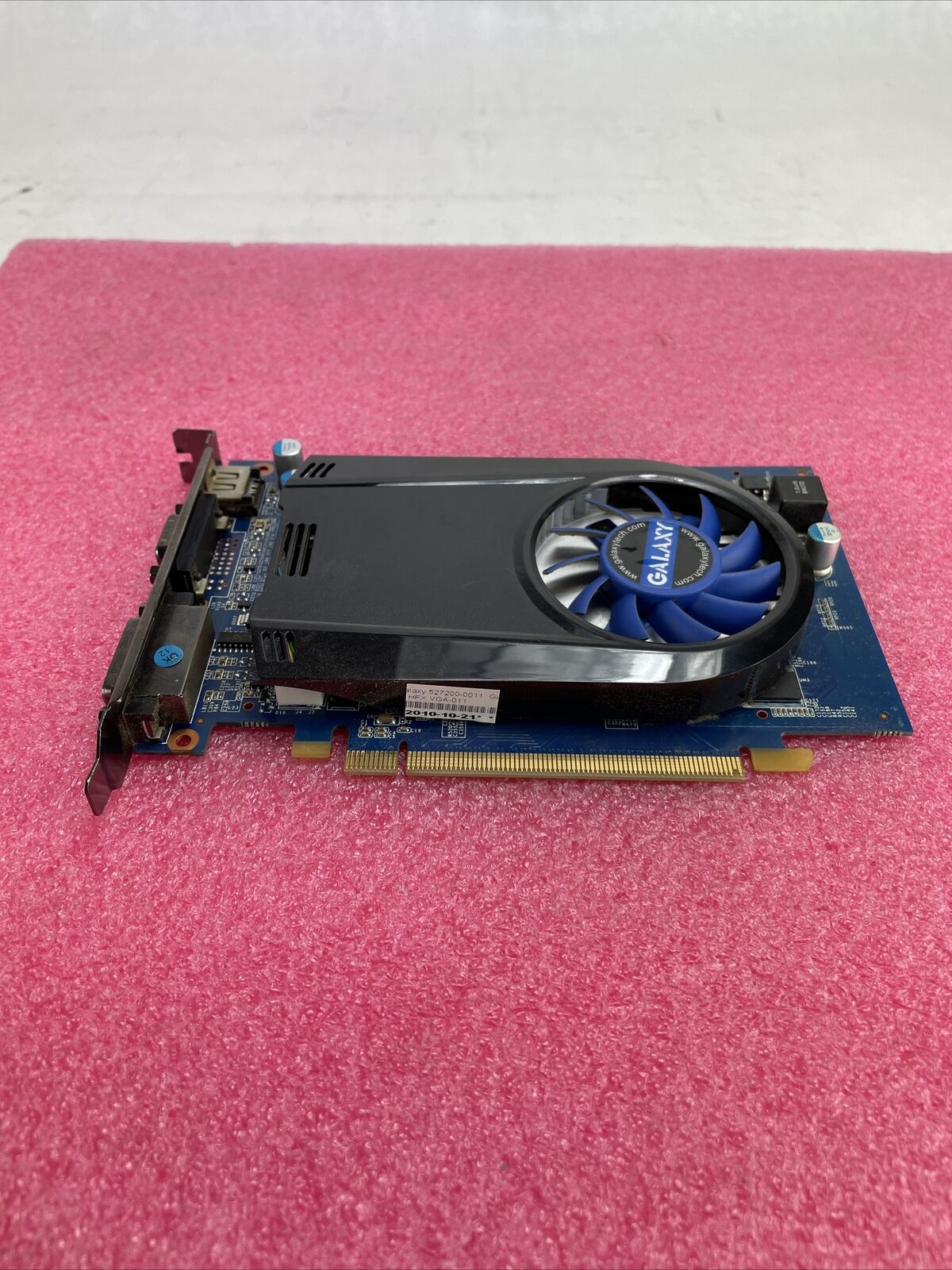 Galaxy Nvidia GeForce GT220 1GB DDR2 128Bit PCIe Graphics Card