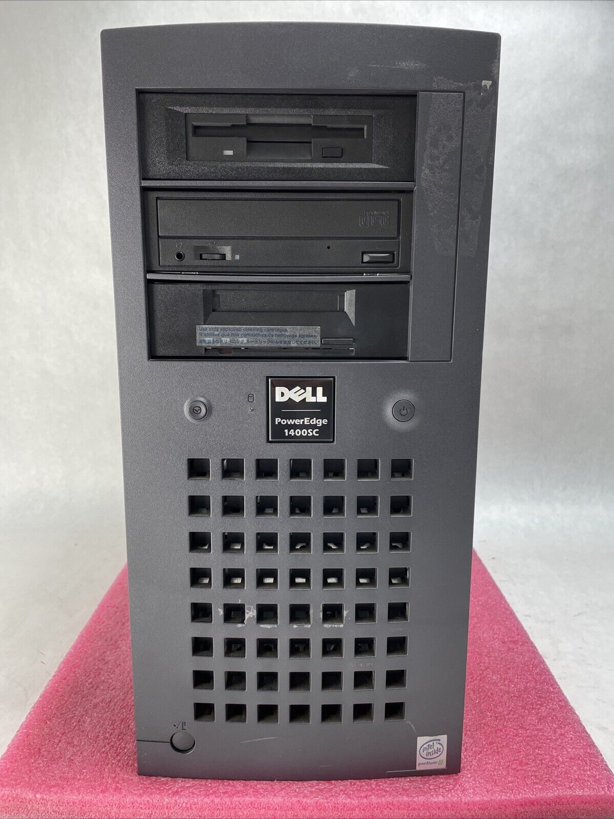 Dell Poweredge 1400SC MT Intel Pentium III 800MHz 768MB RAM No HDD No OS