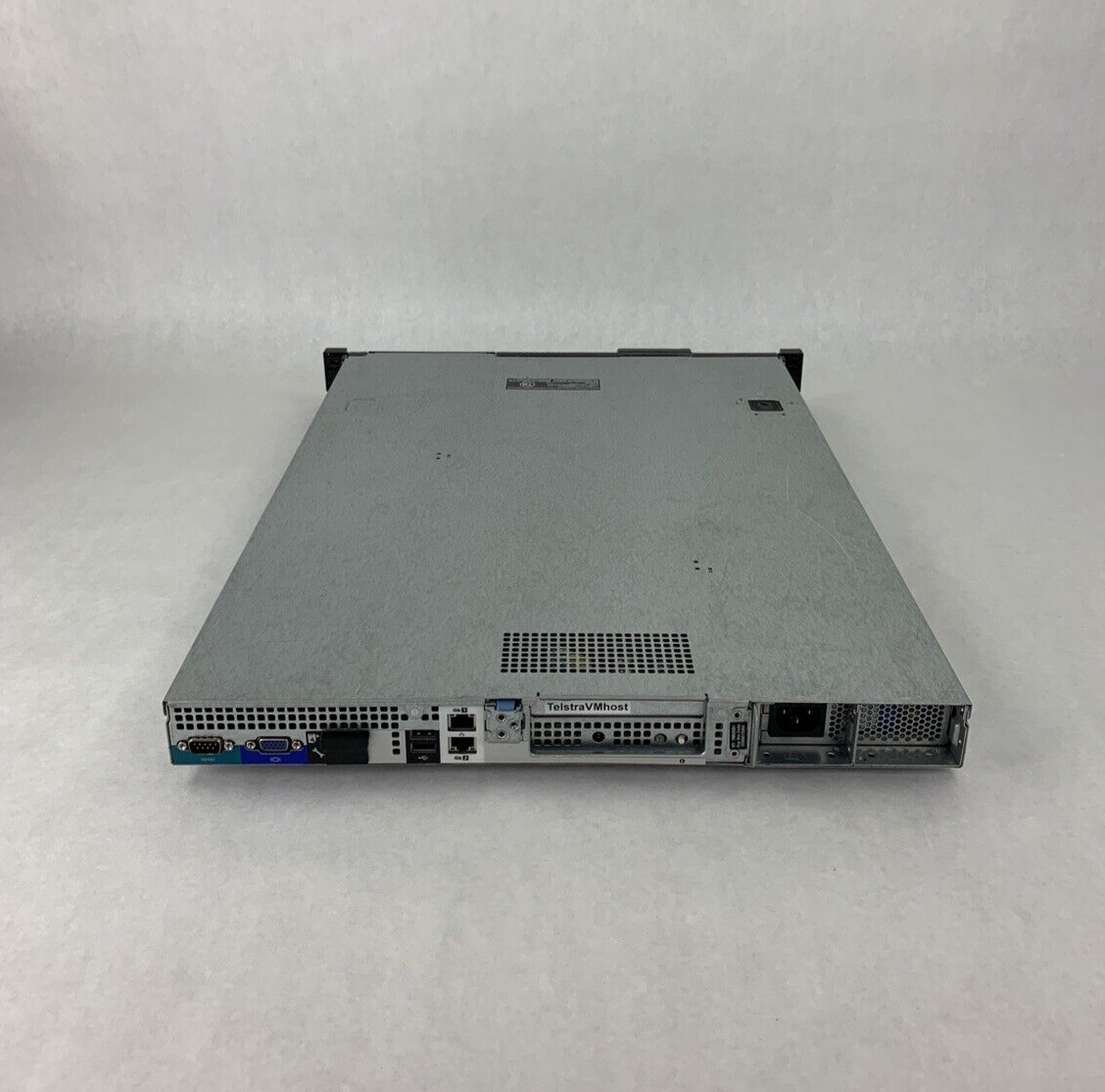 Poweredge R415 2x Opteron 4180 2.6 GHz 64 GB RAM No OS No HDD