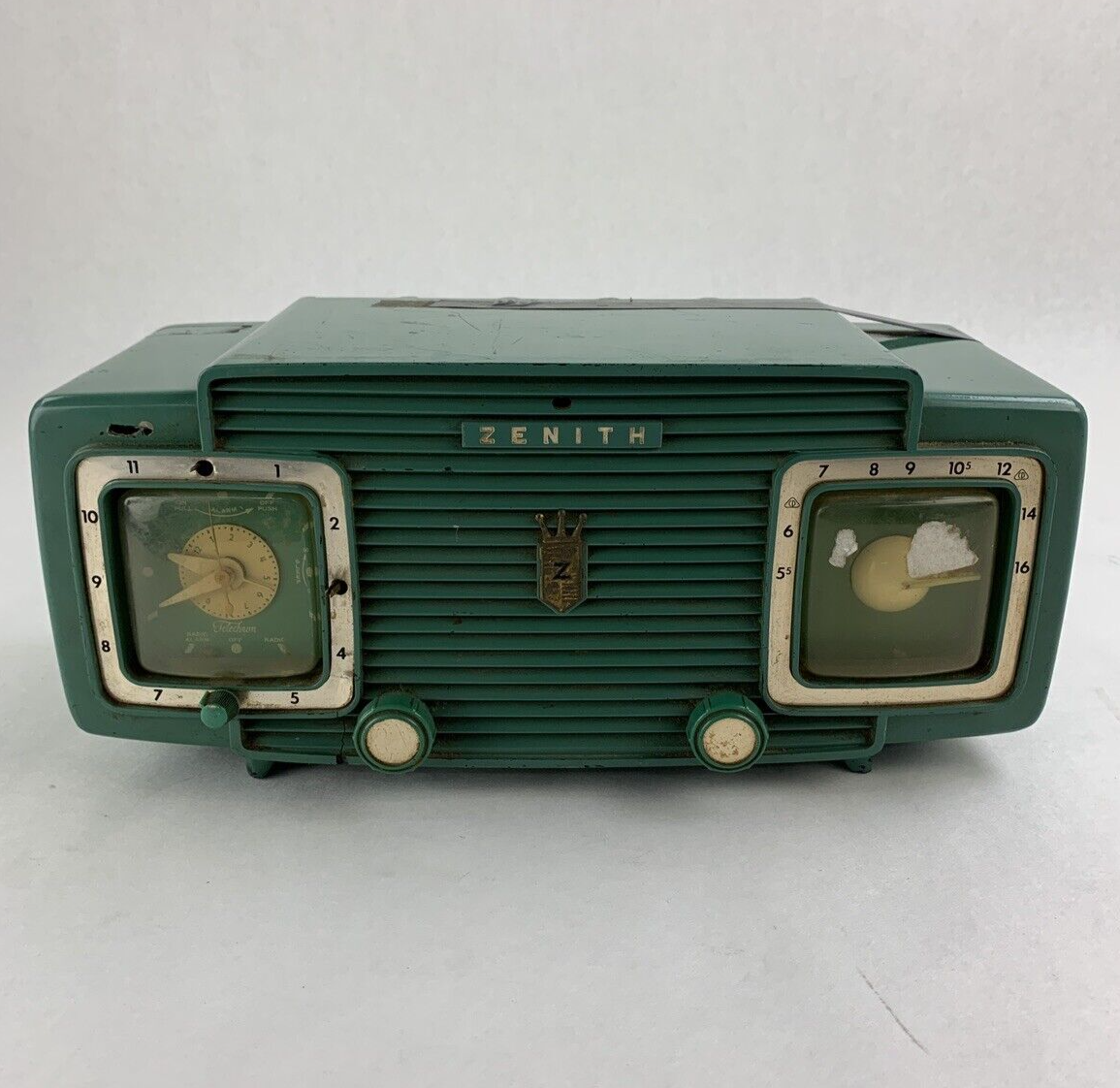 Zenith Model L520-F Vacuum Tube Radio Clock Vintage 1954 Gumby Green Powers On