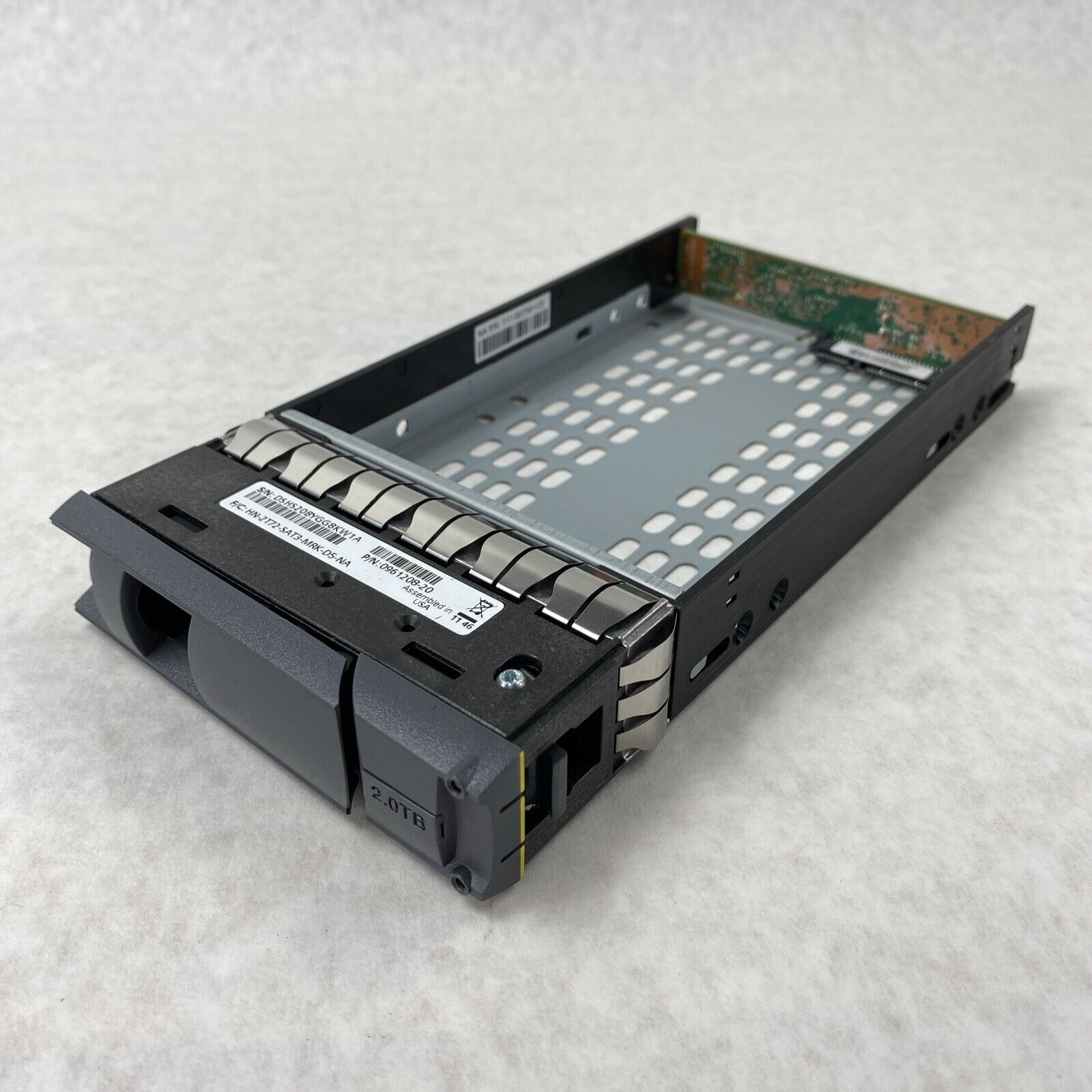 NetApp 0095673-10 SAS/SATA Hard Drive Caddy Tray 0961208-20 w/ Emulex Adapter