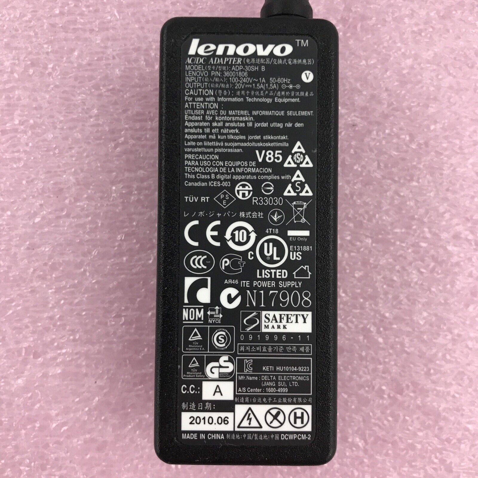 Lenovo ADP-30SH B Laptop AC Adapter 20V 1.5A 36001806 (Lot of 2)