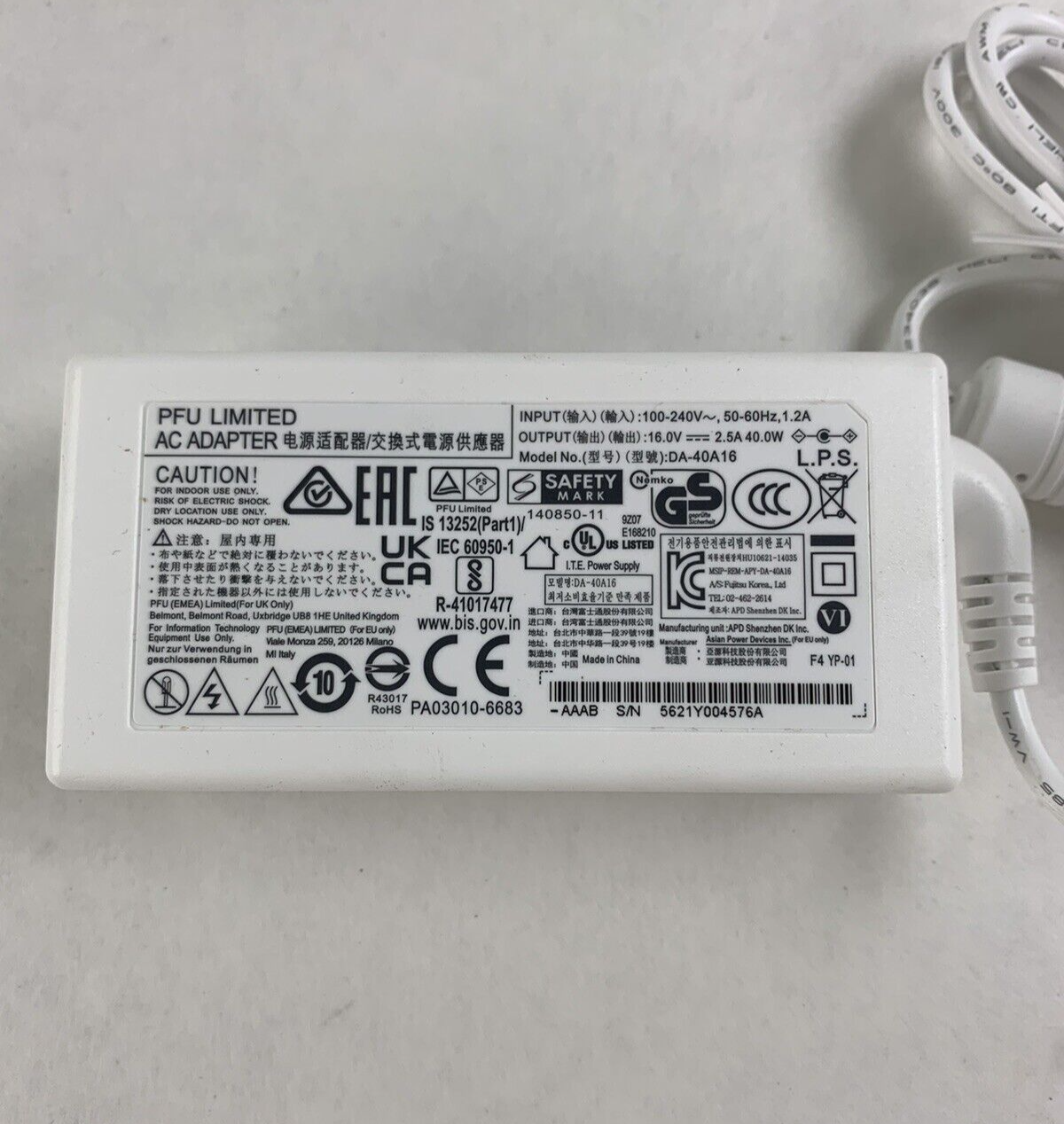 Fujitsu DA-40A16 16V 2.5A AC Adapter Power Supply