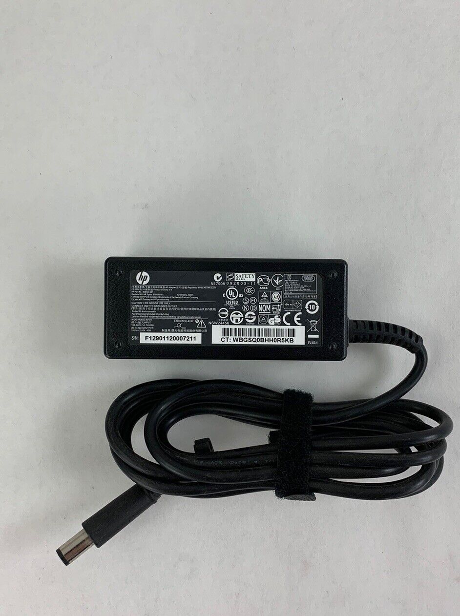 HP HSTNN-CA17 Laptop Charger A040R00AL-HW01 60Hz 40W 19.5V (Lot of 4)