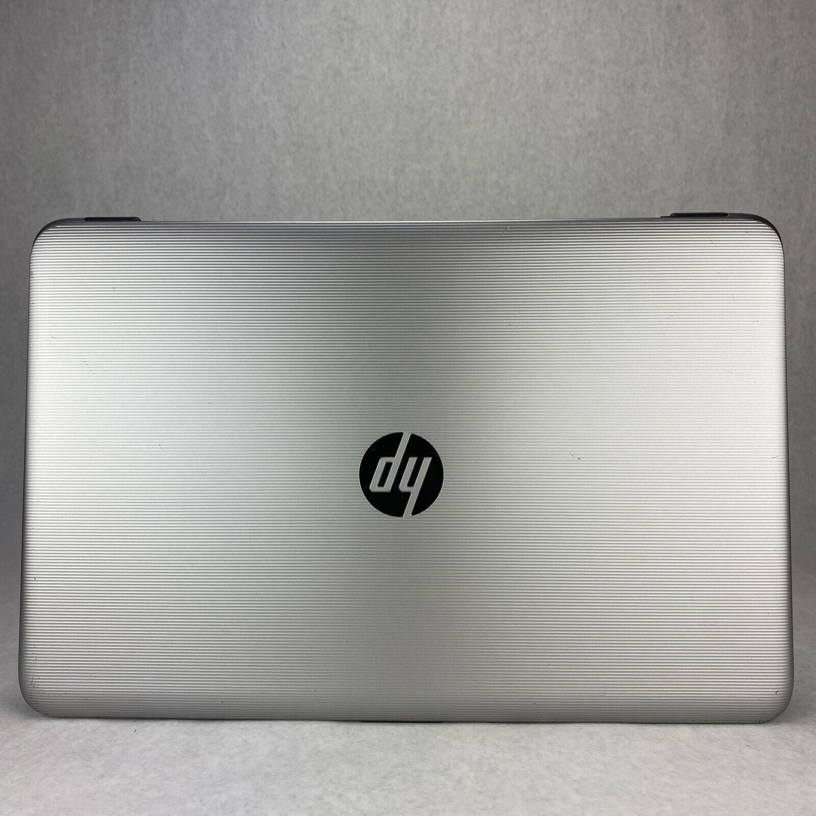 HP Notebook 15-ba013cl 15.6" Touch AMD A8-7410 2.20GHz 8GB RAM No AC HDD OS