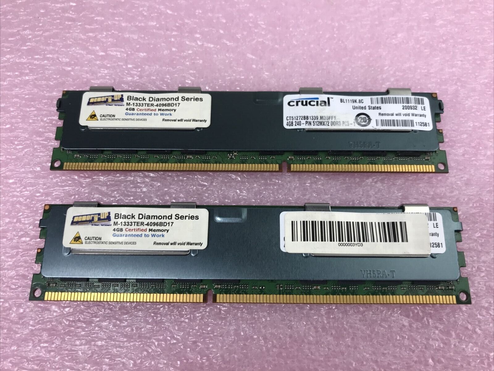 Crucial 8GB Kit 2x4GB PC3-10600R DIMM 512Mx712 CT51272BB1339 240-Pin DDR3