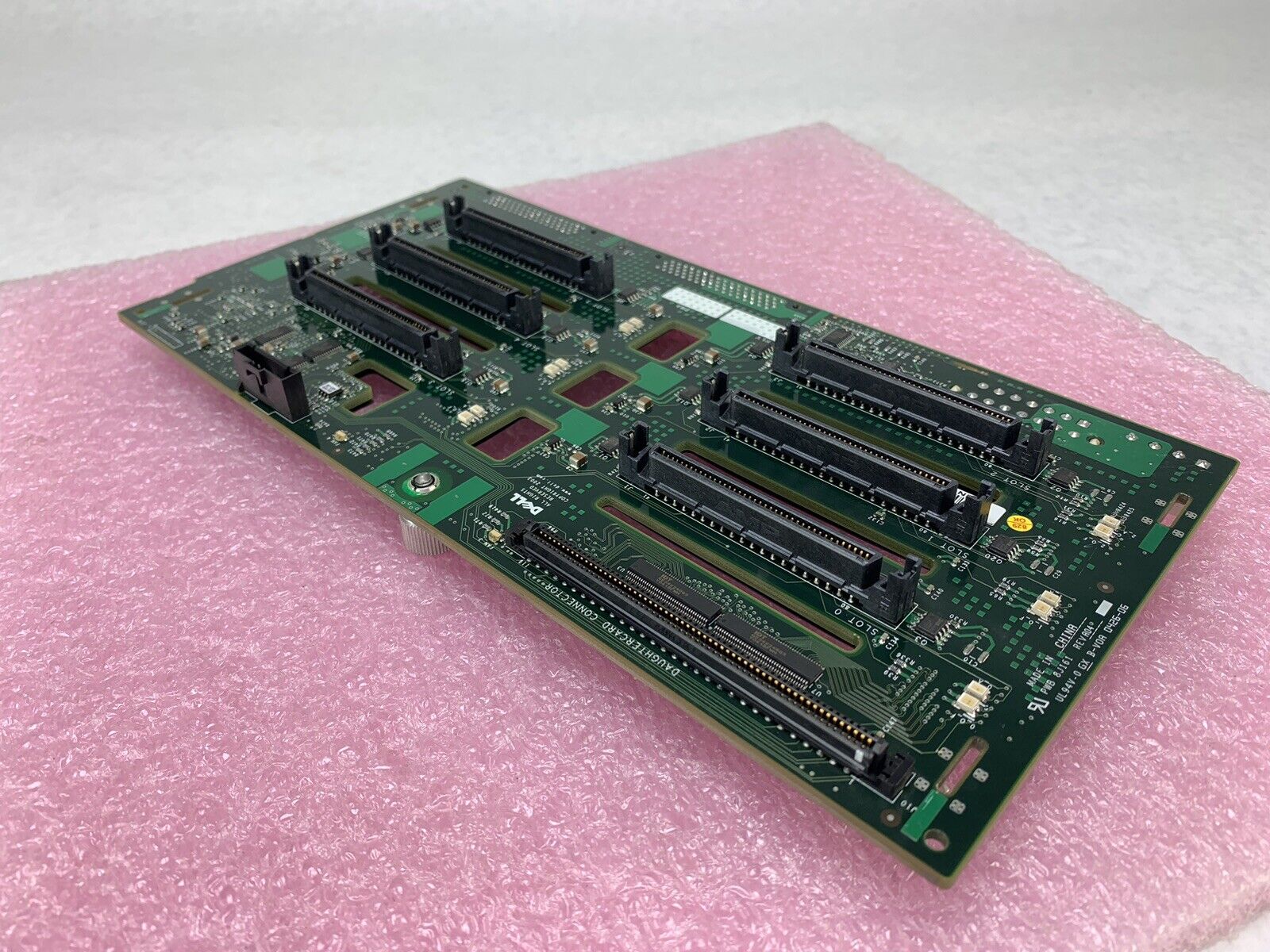 Dell PowerEdge 2600 Backplane R0225 REV A07