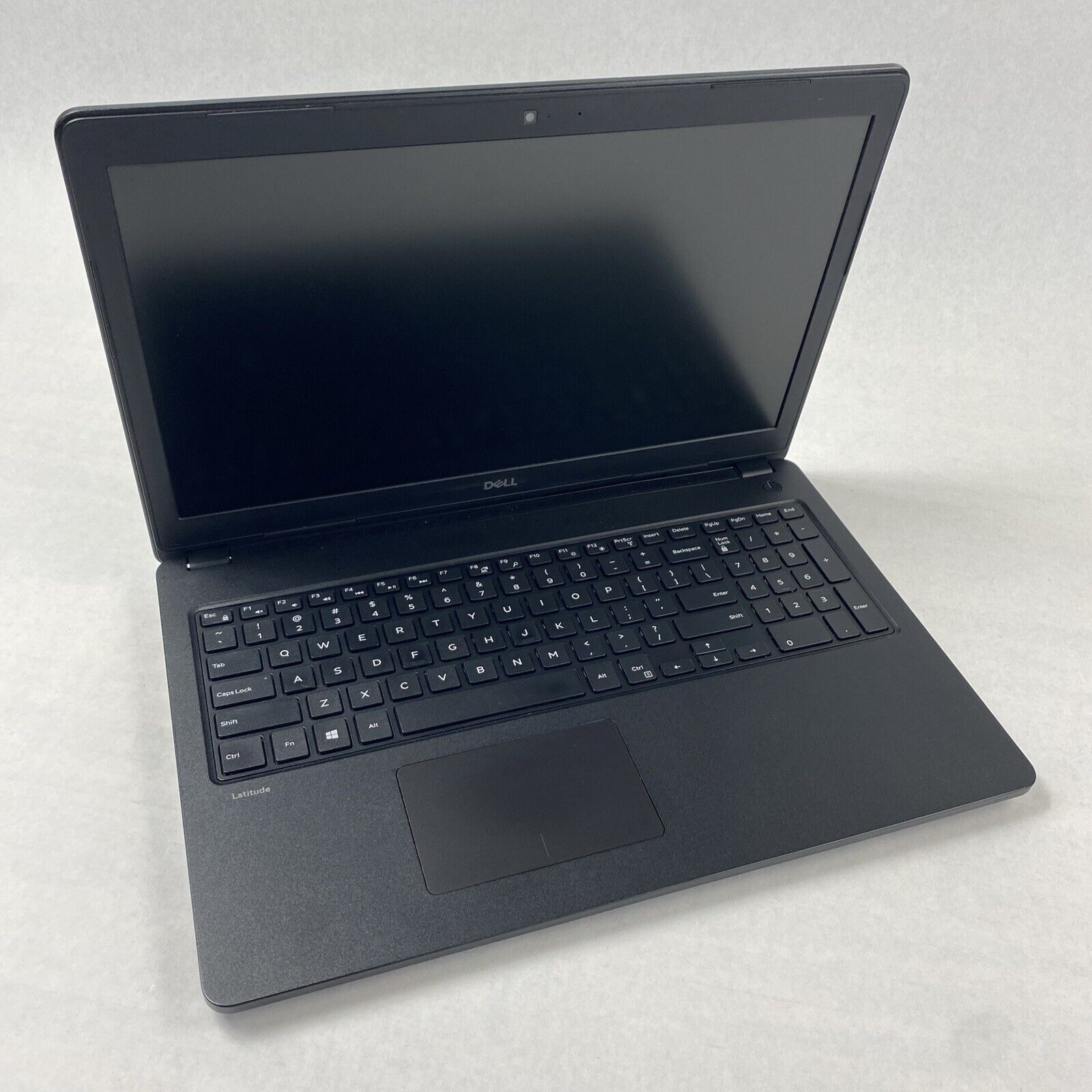 Dell Latitude 3580 Core i3-6006U 2.00GHz 16GB RAM 15.6" No Battery No HDD No OS