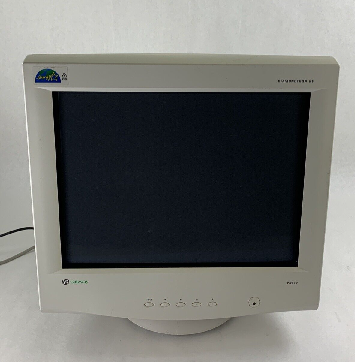 Gateway Diamondtron NF VX920 19" CRT Monitor 1600x1200 50-60Hz Retro Gaming