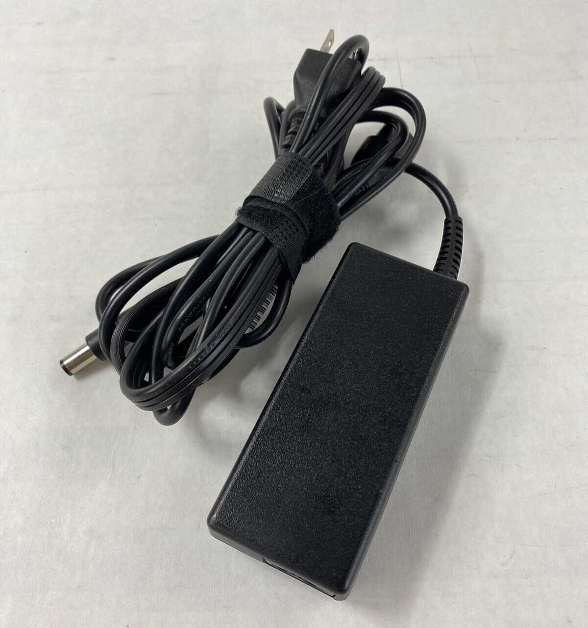 Mixed Lot of 5 HP AC Adapter 19.5V 3.33A 65W PPP019L-S PPP009D PPP009C PPP009D