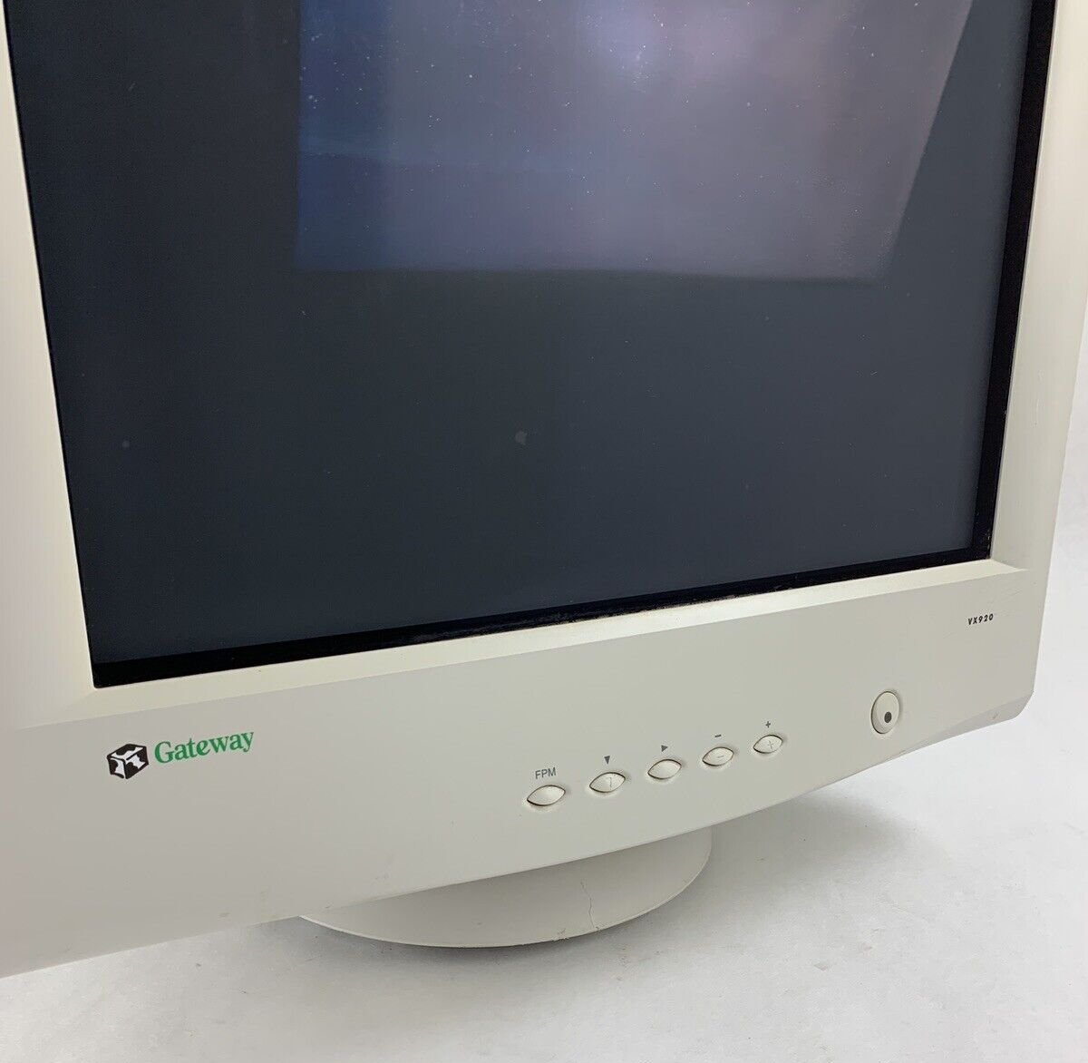 Gateway Diamondtron NF VX920 19" CRT Monitor 1600x1200 50-60Hz Retro Gaming