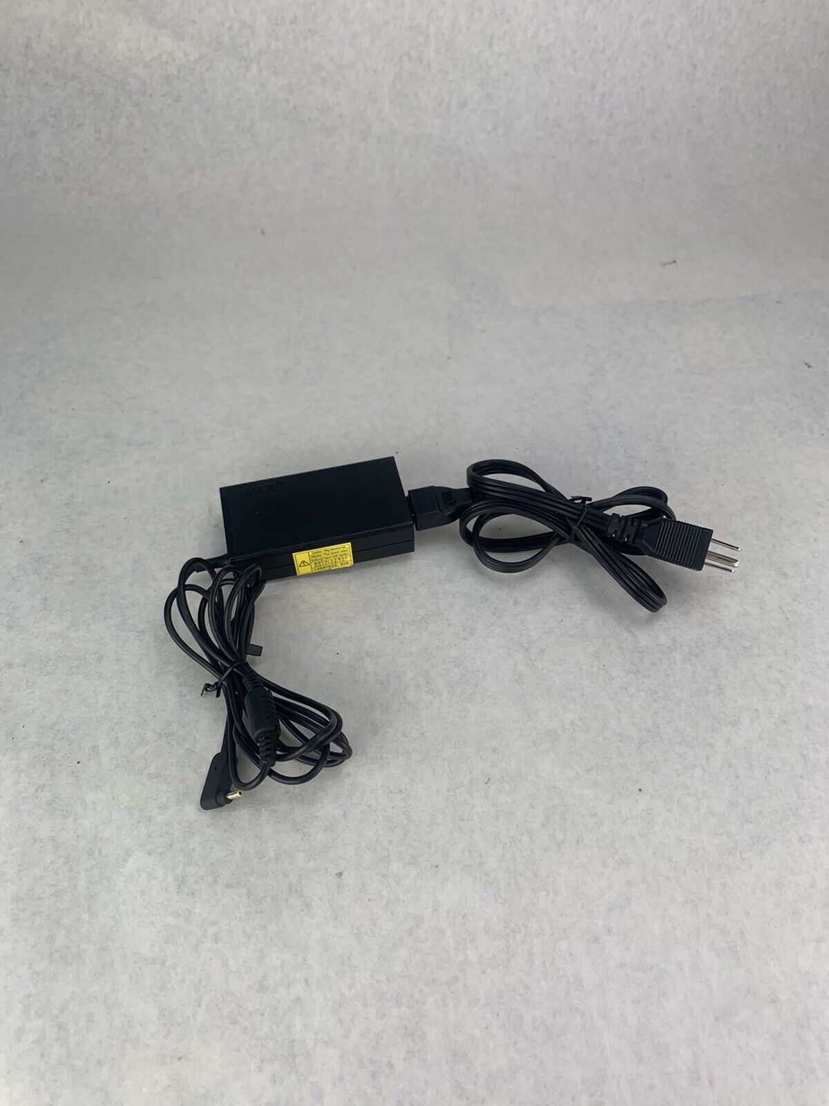 Lot of 5 Acer ADP-65VH F AC/DC Adapter