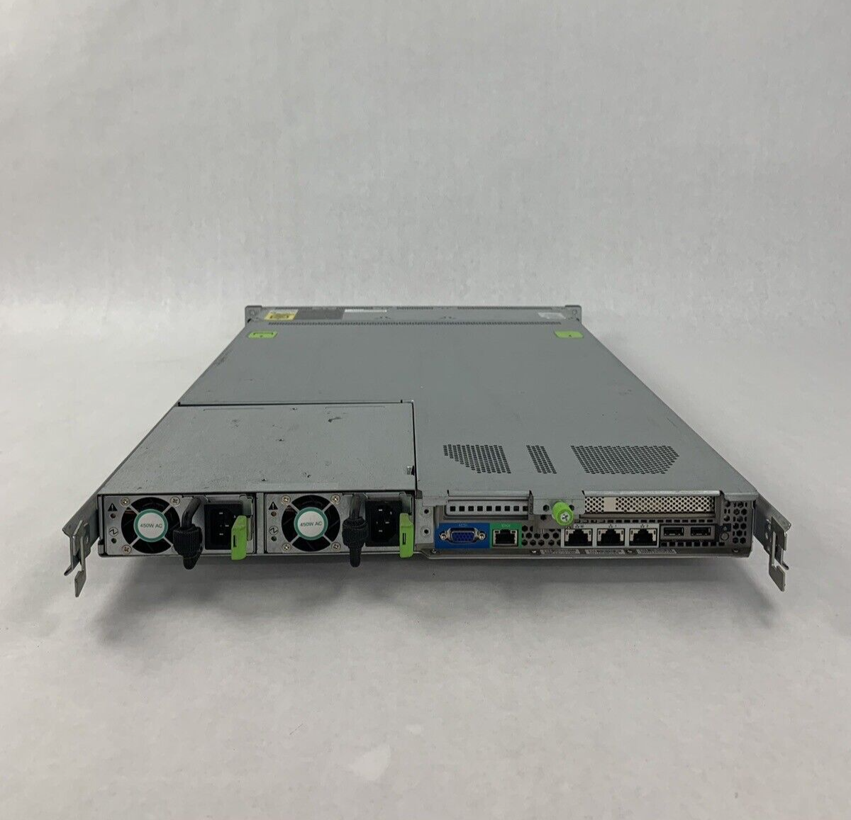 Cisco-UCS UCSC-C220-M3S Server Xeon E5-2609 2.4 GHz  16 GB RAM No HDD No OS