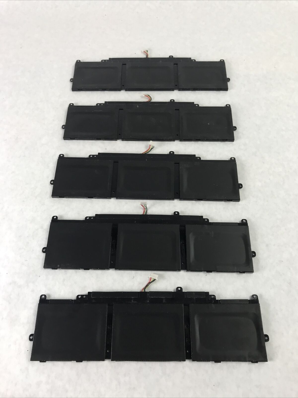 Lot of (5) HP PE03XL Notebook Battery 766801-421 for Chromebook 11