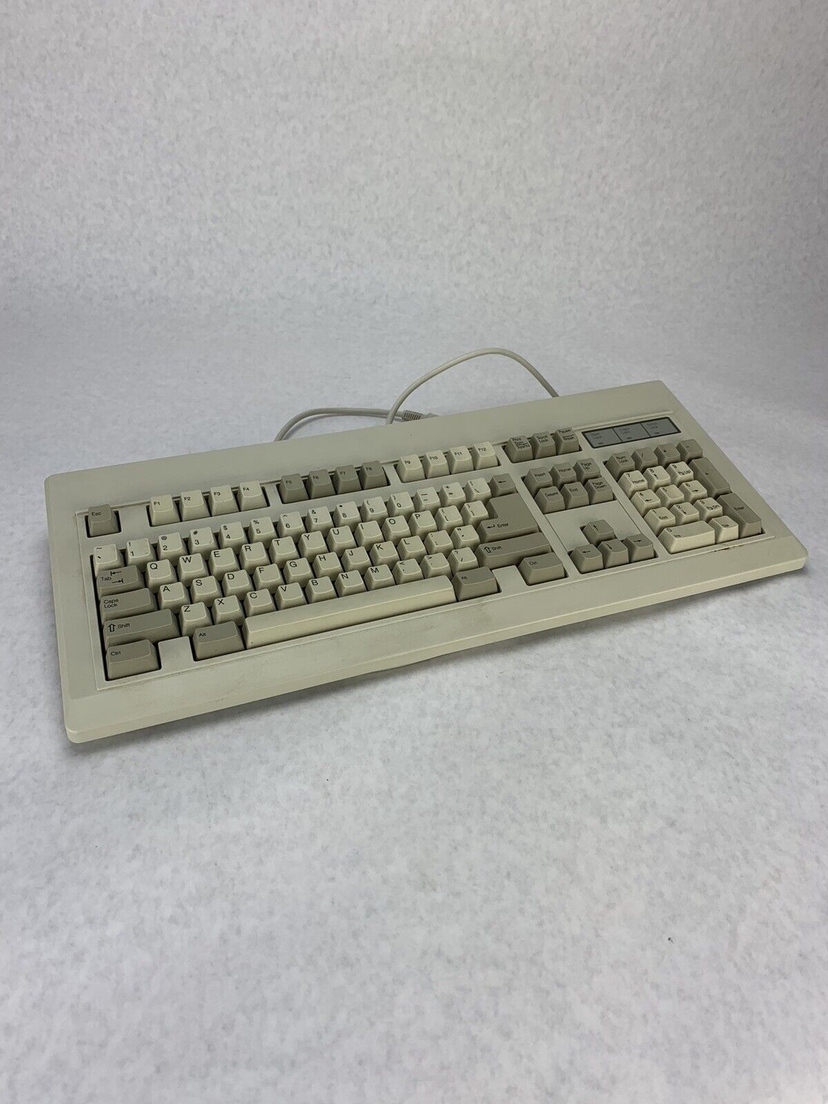 Vintage NMB Technologies 119999-001 Rev A RT6255T+ Keyboard 5-Pin AT DIN Tested