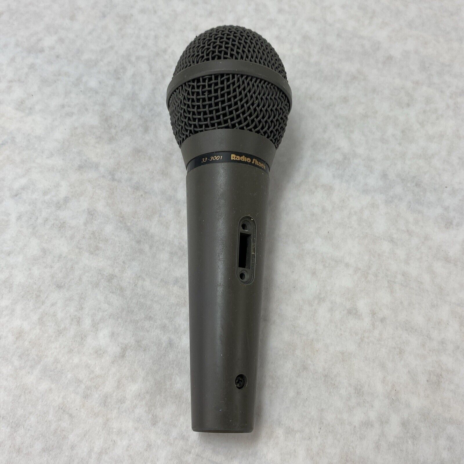 Radio Shack 33-3001 Uni-Directional Dynamic Microphone - Missing On/Off Switch