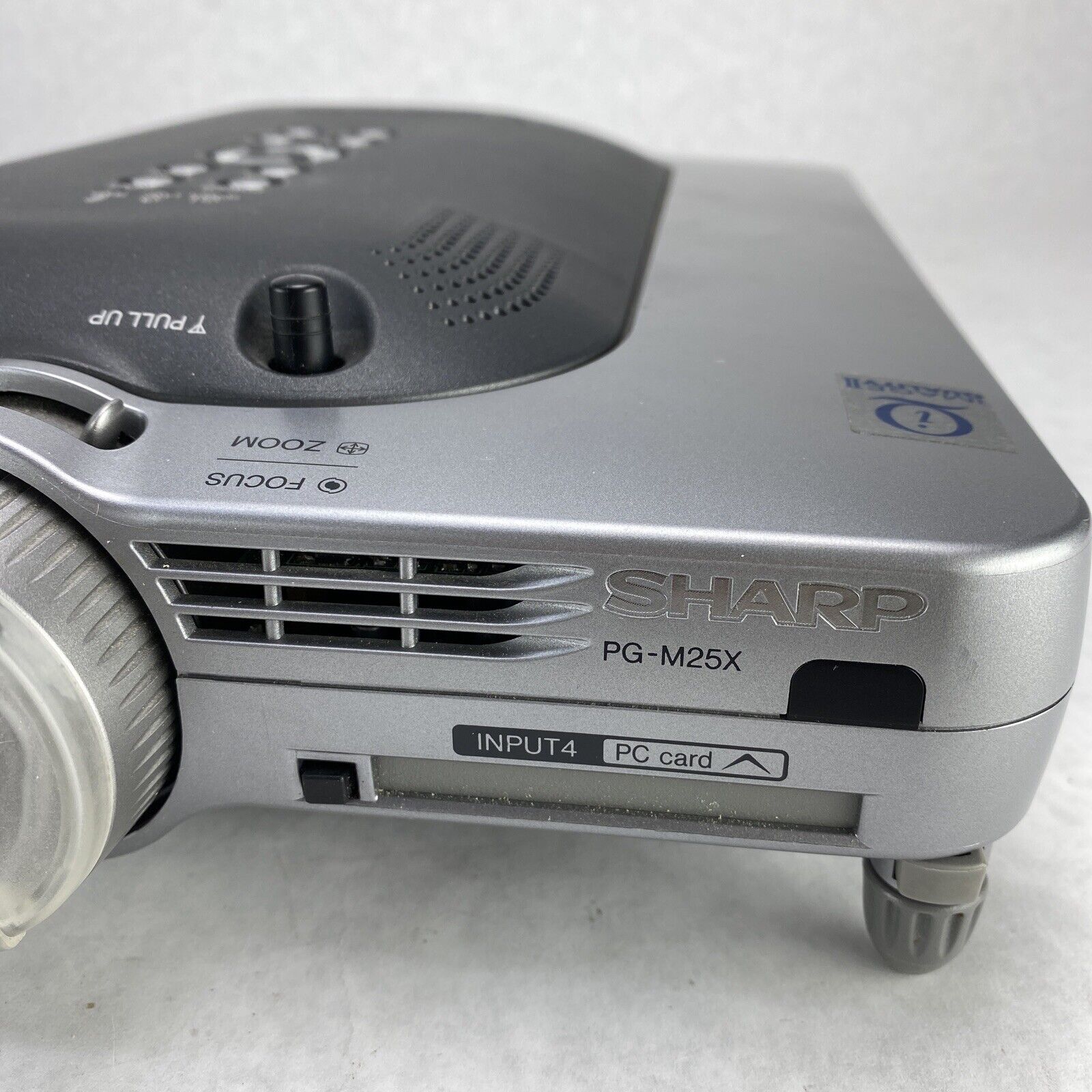 Sharp PG-M25X Notevision DLP Portable XGA Projector 1900 Lumens No Remote