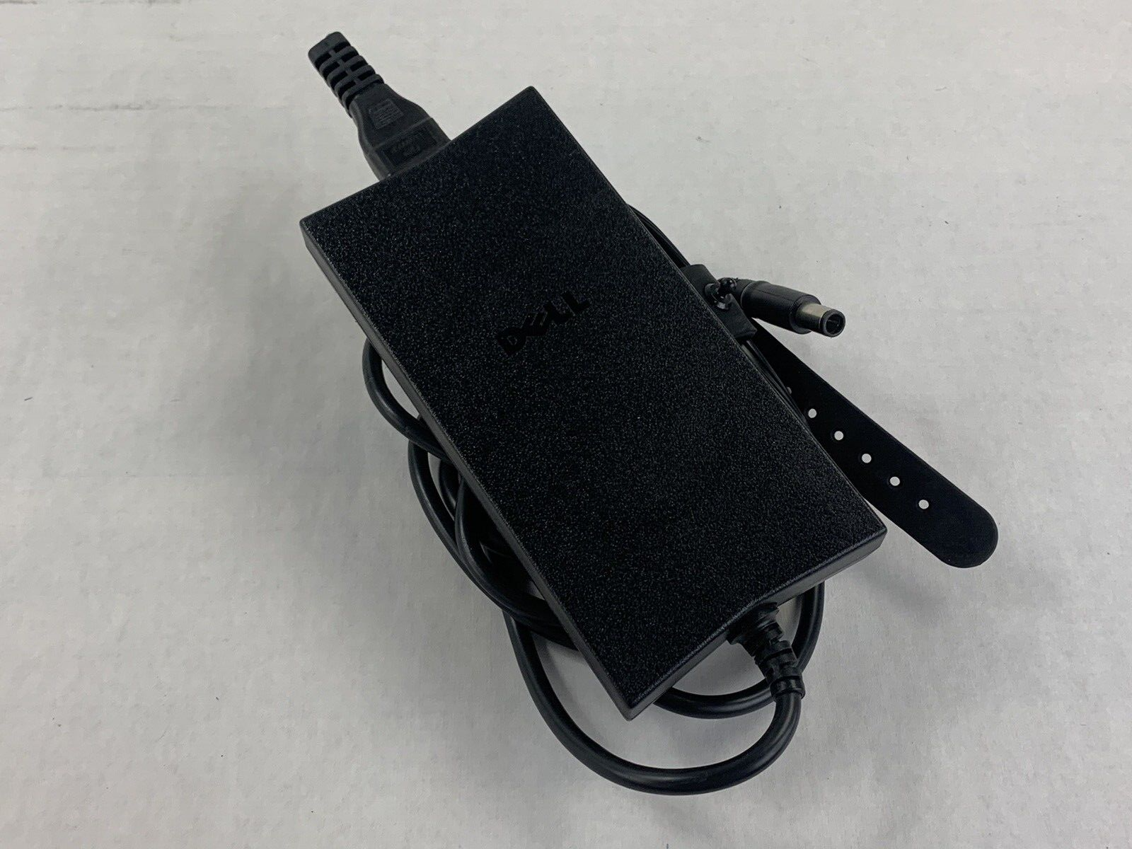 Dell DA130PE1-00 Laptop Charger 240V 60Hz 19.5V 0J0U12-48661-16A-0MSJ-A04