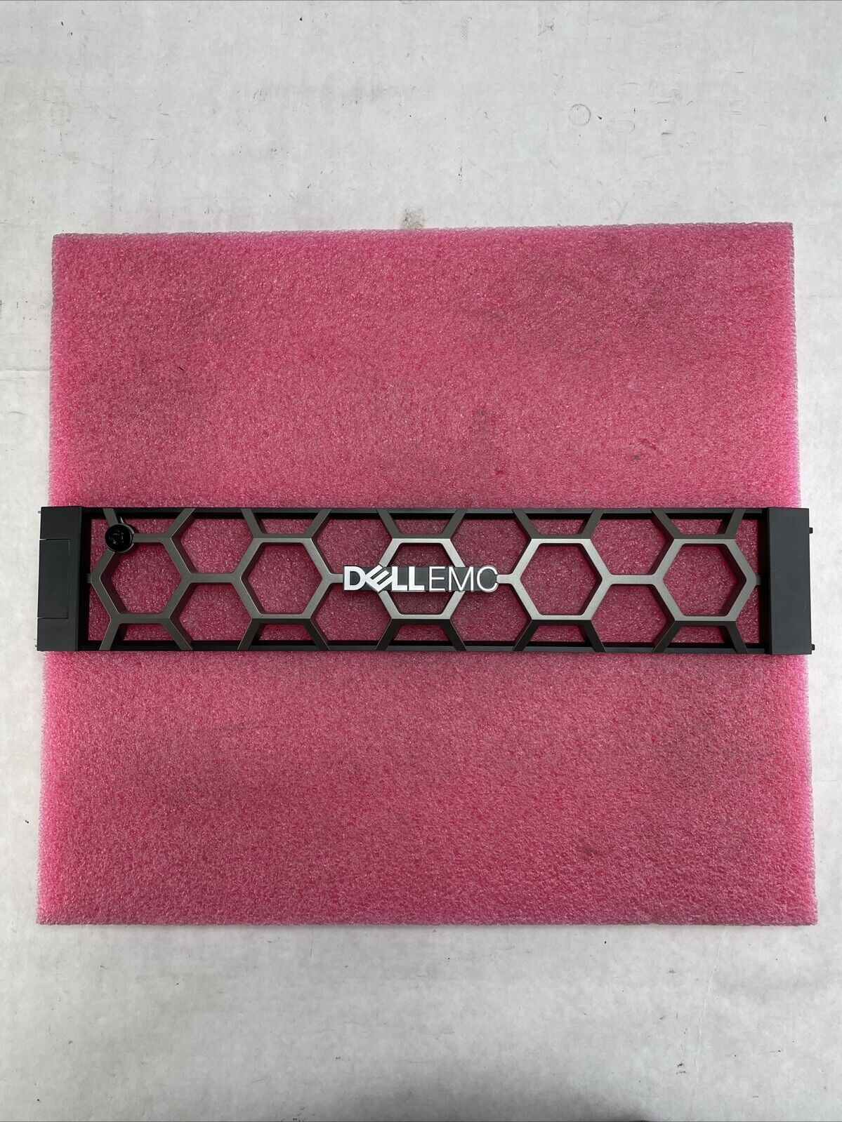 Dell EMC 8CW5K R740 R540 R740xd 2U Front Bezel Faceplate