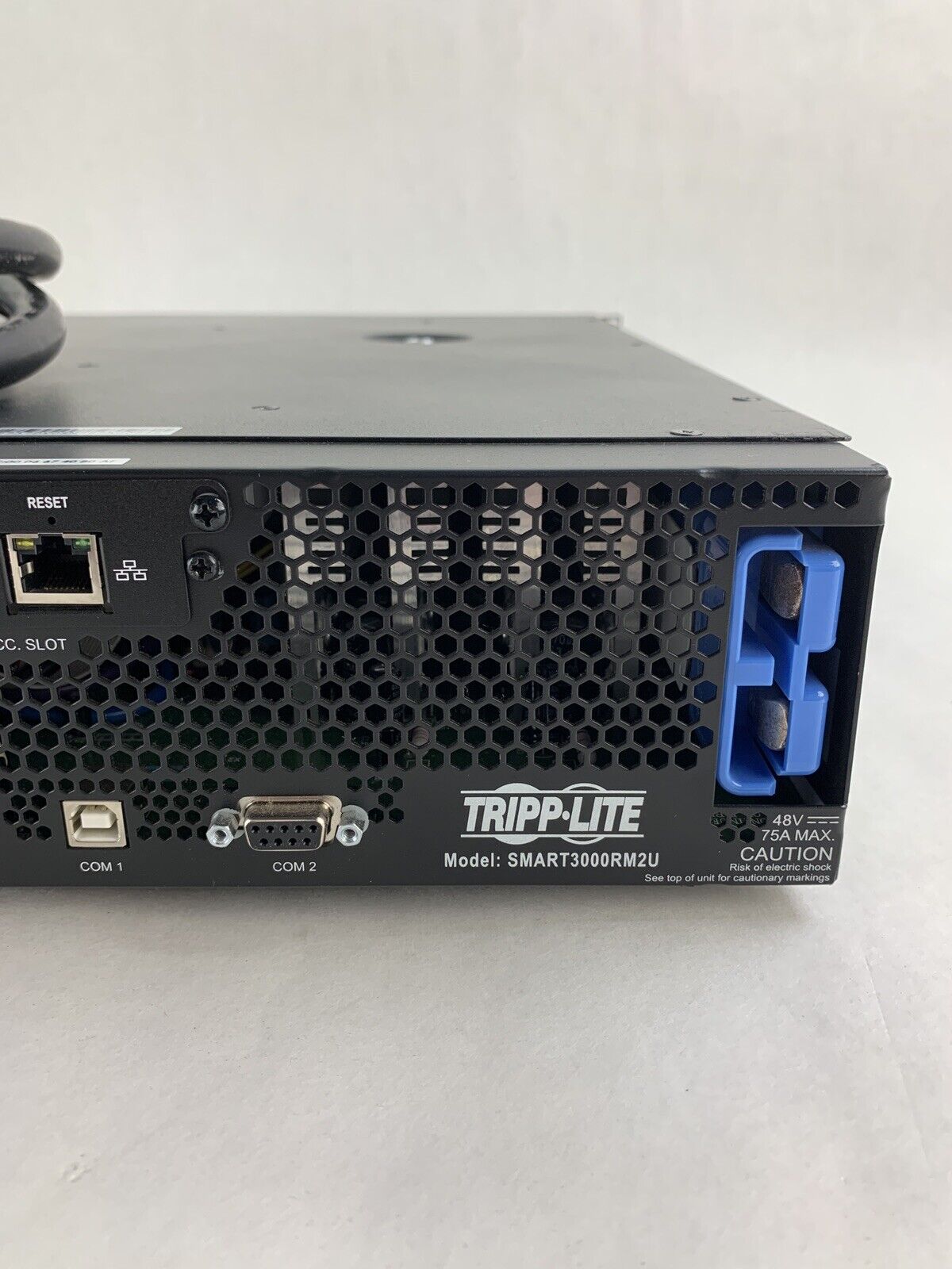 Tripp-Lite smart3000rm2un UPS Smart 3000VA 2250W Rackmount AVR 120V Tested