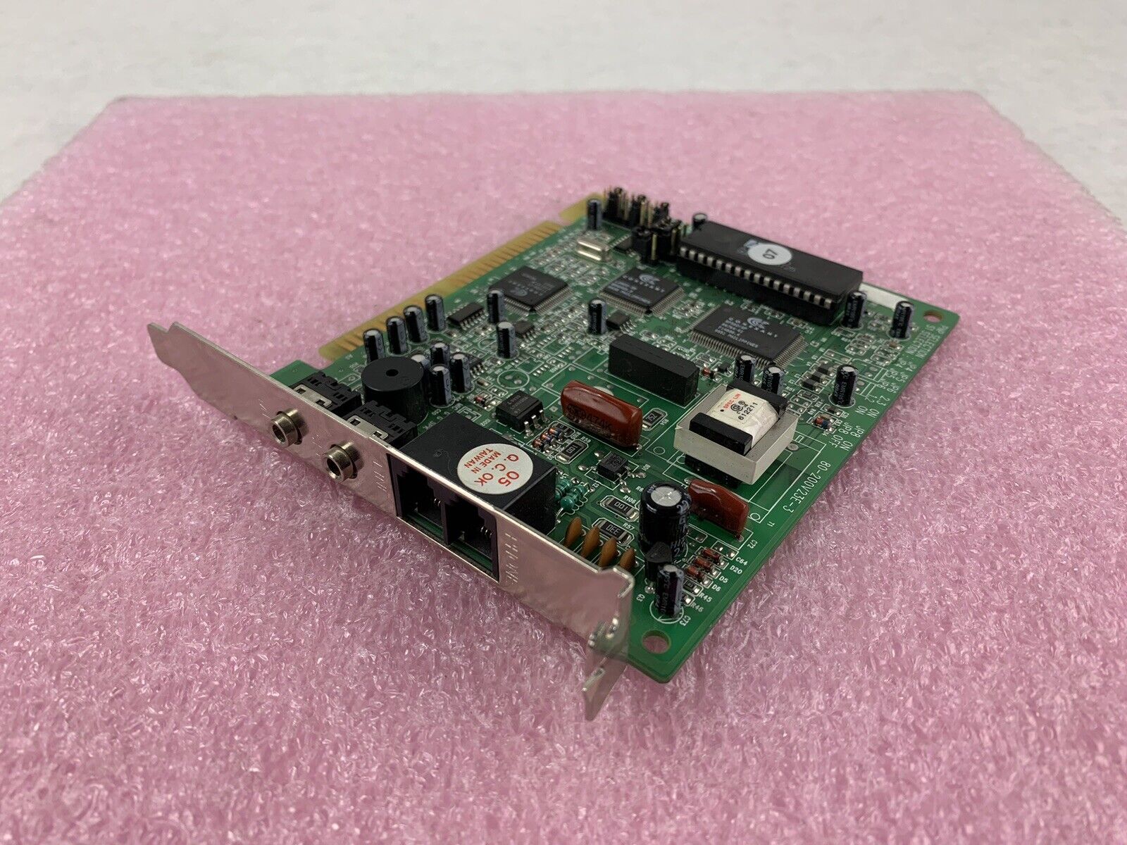 V1456VHQ-R5 8 bit ISA card 56k Dial Up Modem