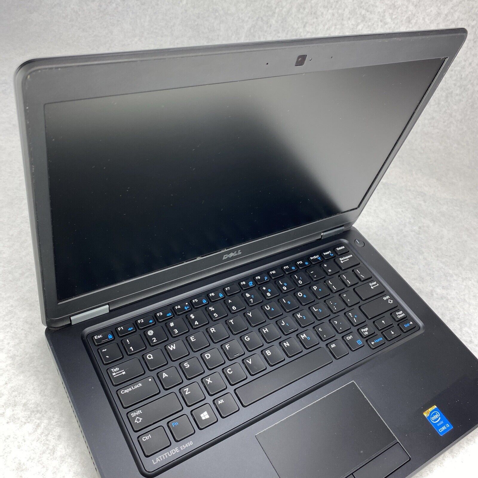 Dell latitudes e5450 i3-6th sold gen/4gb ram/ no hddn