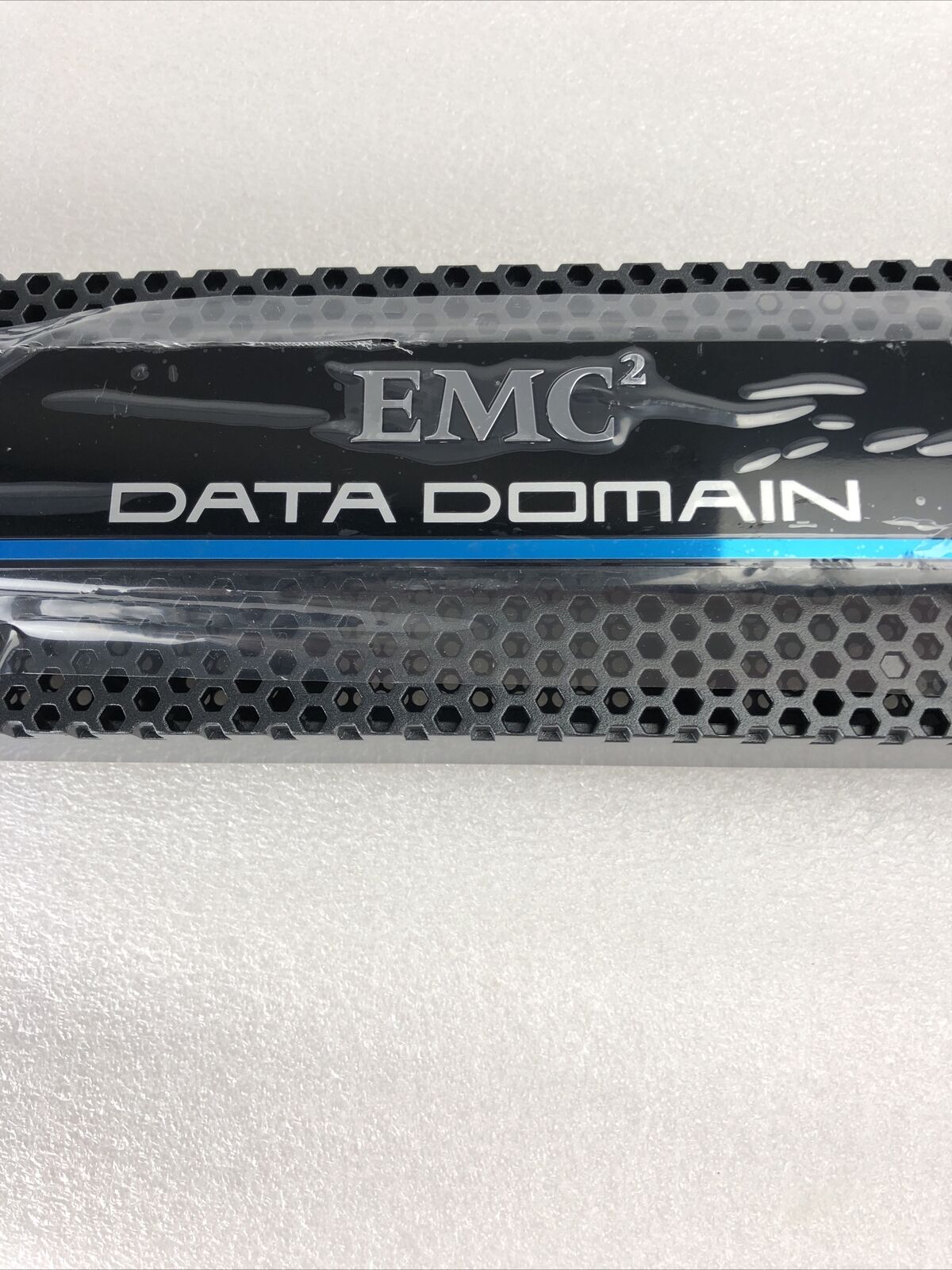 EMC2 DATA DOMAIN Dell P150724SBHAD Display Panel