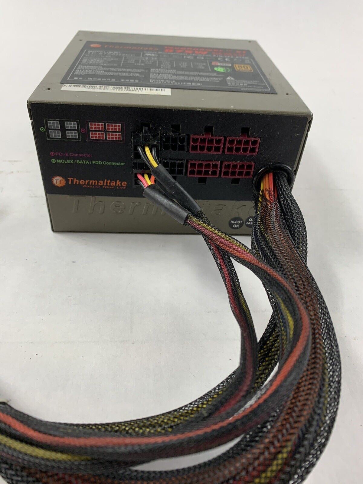 Thermaltake TP-875AH3CC Toughpower 875W Power Supply