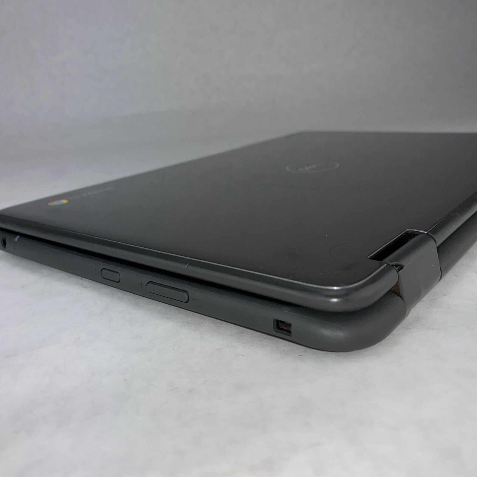 Dell Chromebook 11 3189 P26T 11.6" Touch Celeron N3060 1.60GHz 4GB 16GB w/AC Adp