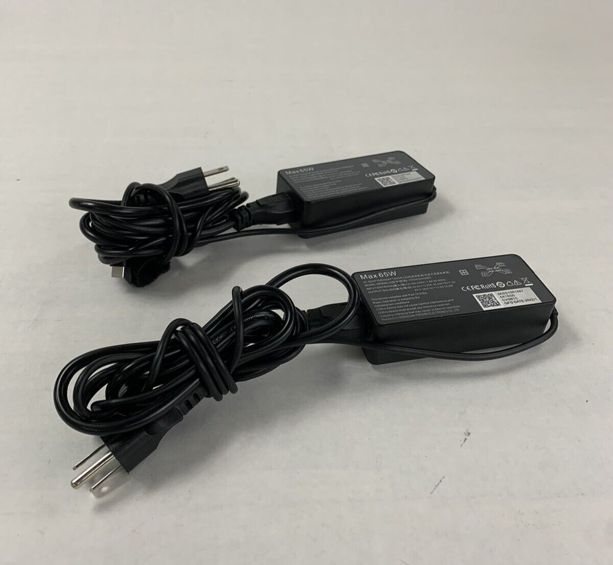 Mixed Lot of 2 Model DZ65200325 and KT60W200325B3 3.25A 20V 65W AC Adapter