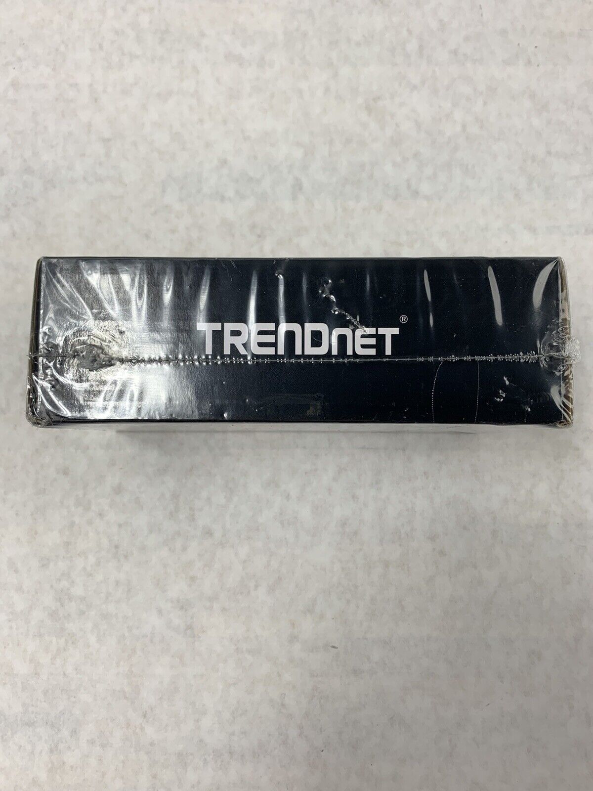 TRENDnet TPE-113GI Gigabit Power Over Ethernet PoE Injector