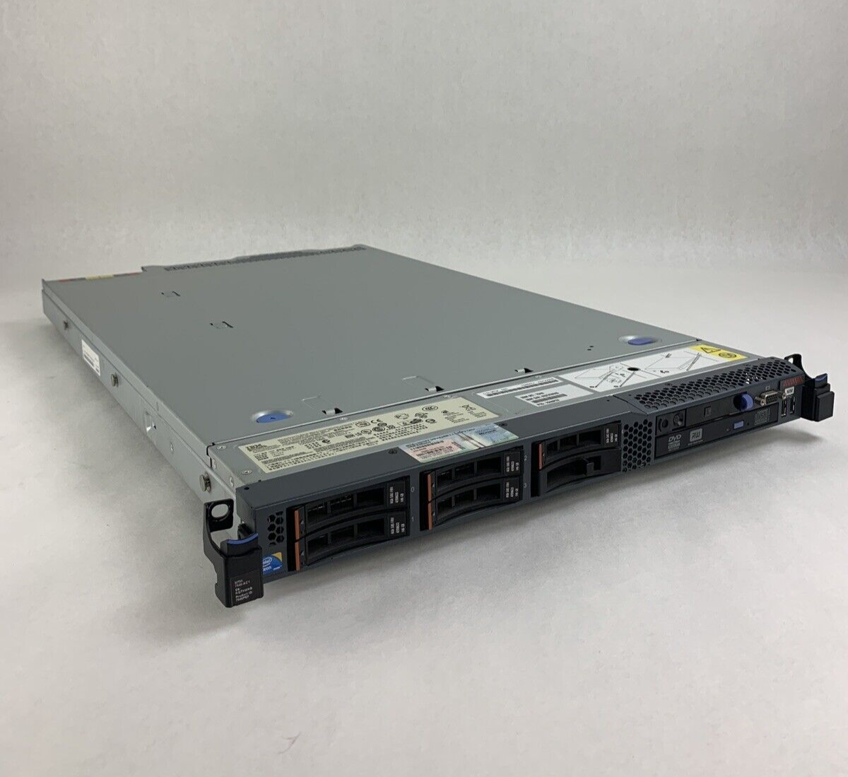 IBM System X3550 M2 Server Xeon E-5520 2.27 GHz 12 GB Ram No OS No HDD