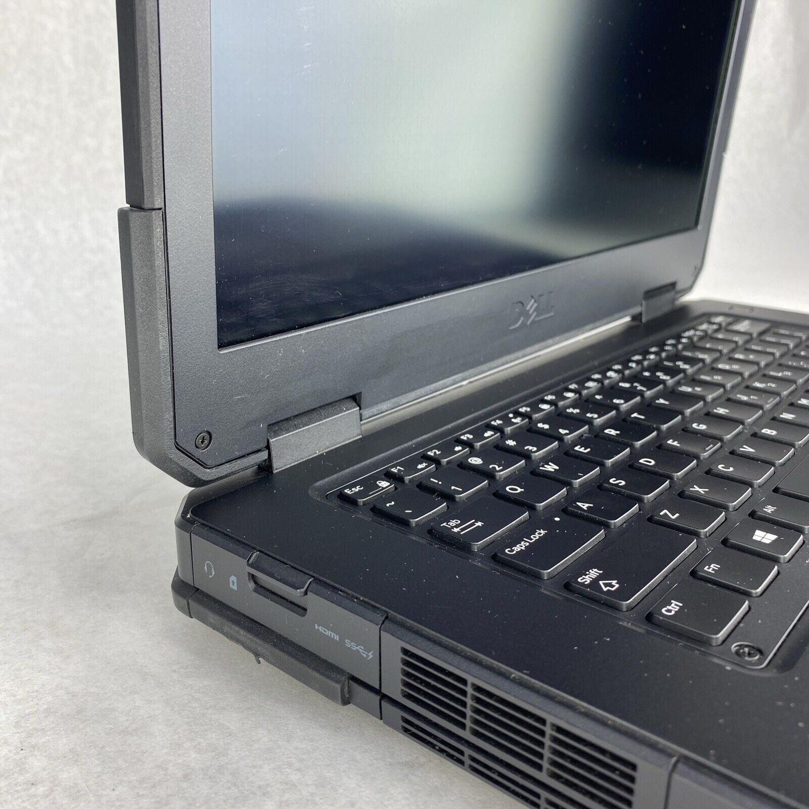 Dell Latitude 14 Rugged 5414 i5-6300U 2.40Ghz 16GB RAM 14" Touch No HDD No OS