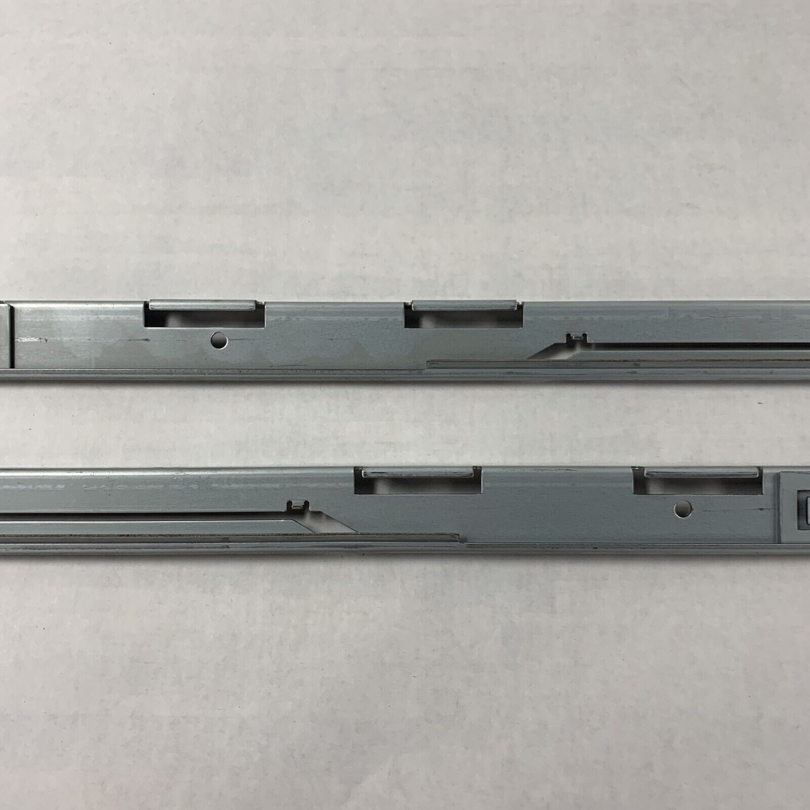 IBM 33P2295 / 33P2296 Left + Right Server Rack Mount Rails For IBM X335