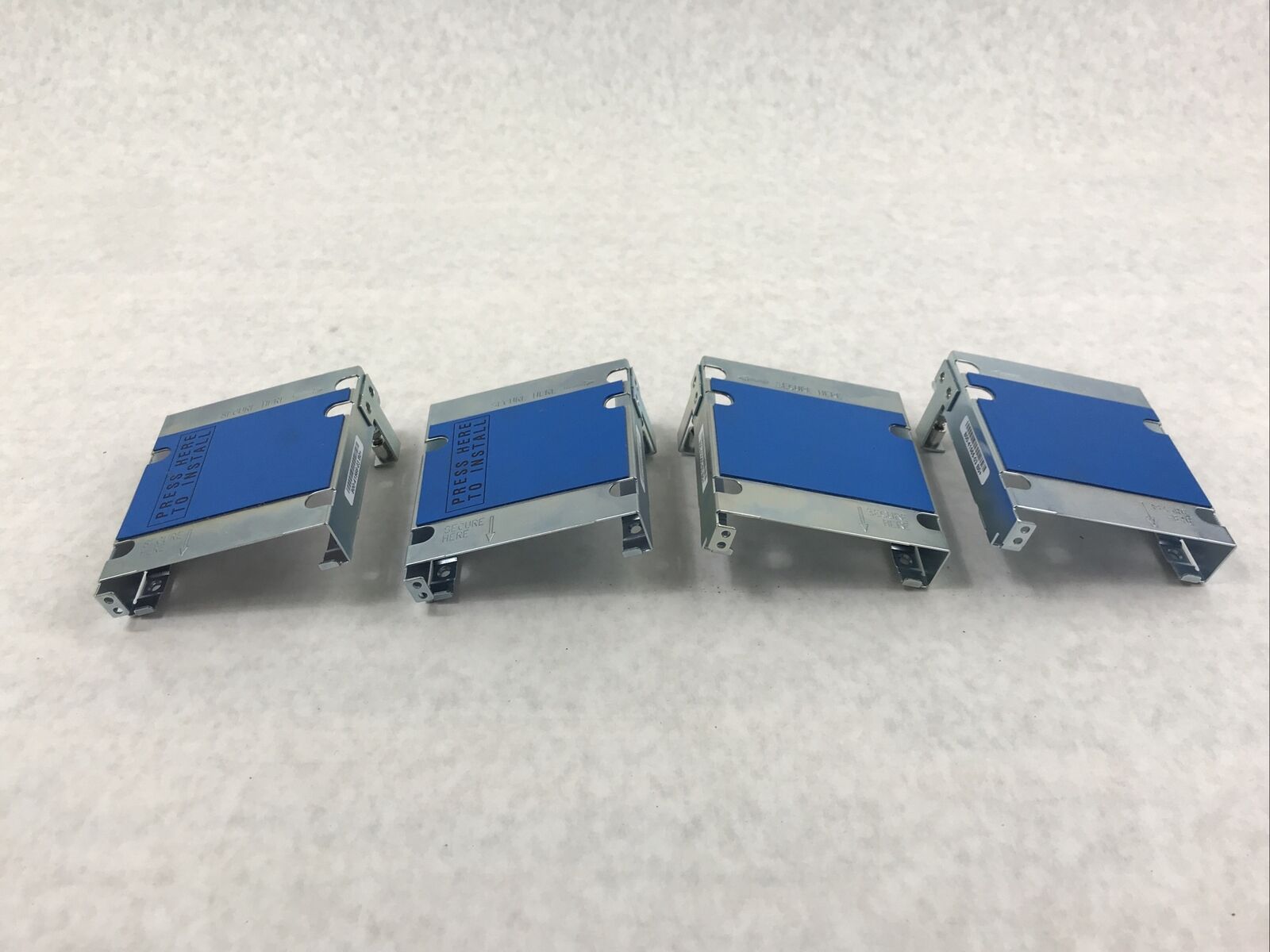 Lot of 4 CISCO 73-13219-01 UCS B200 M3 SAS 2.5 Hard Drive Backplane Caddy Only