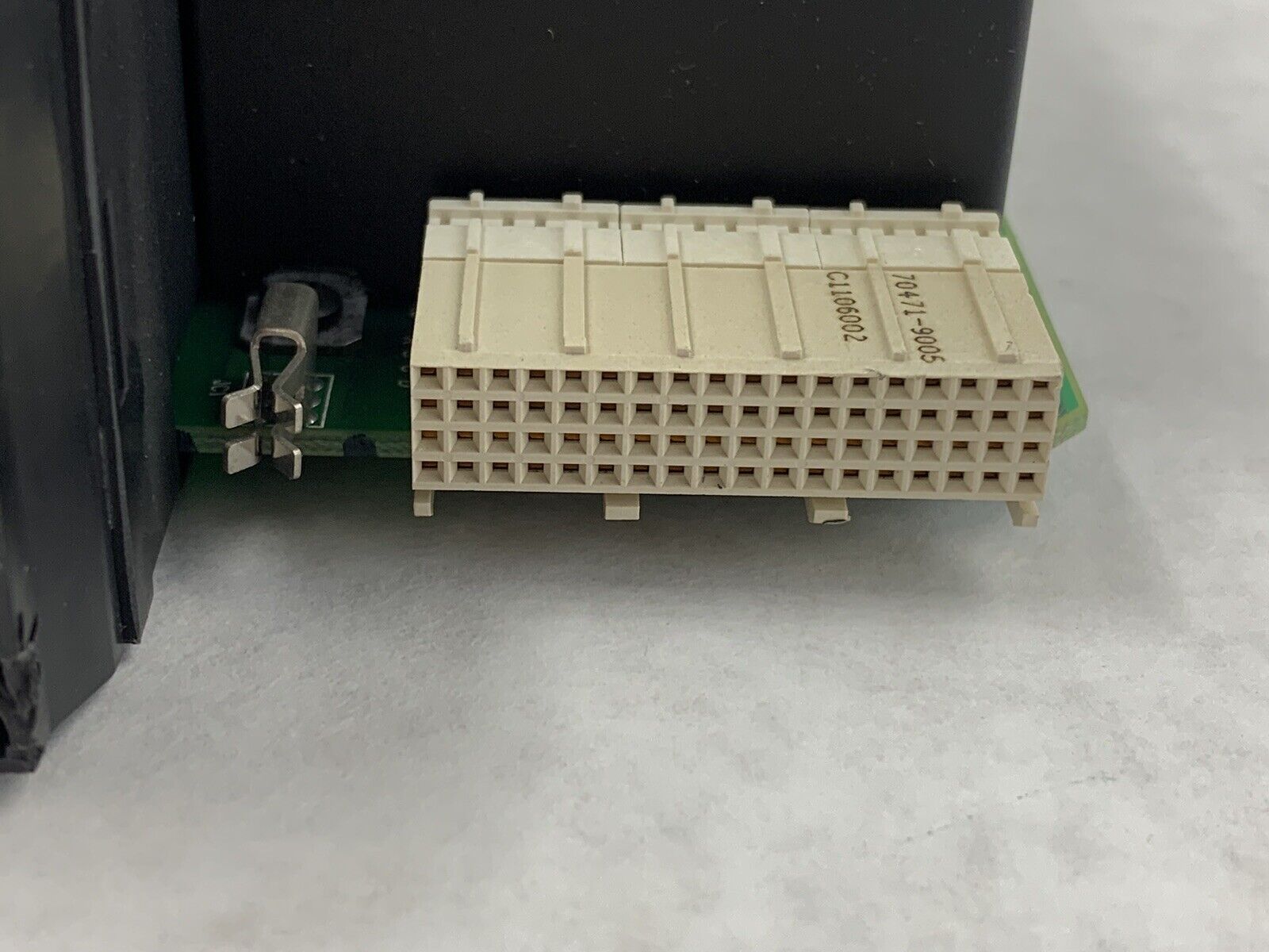 GE Multilin Digital I/O 6E UR6EH 4 Form-C Outputs 8 Contact Inputs