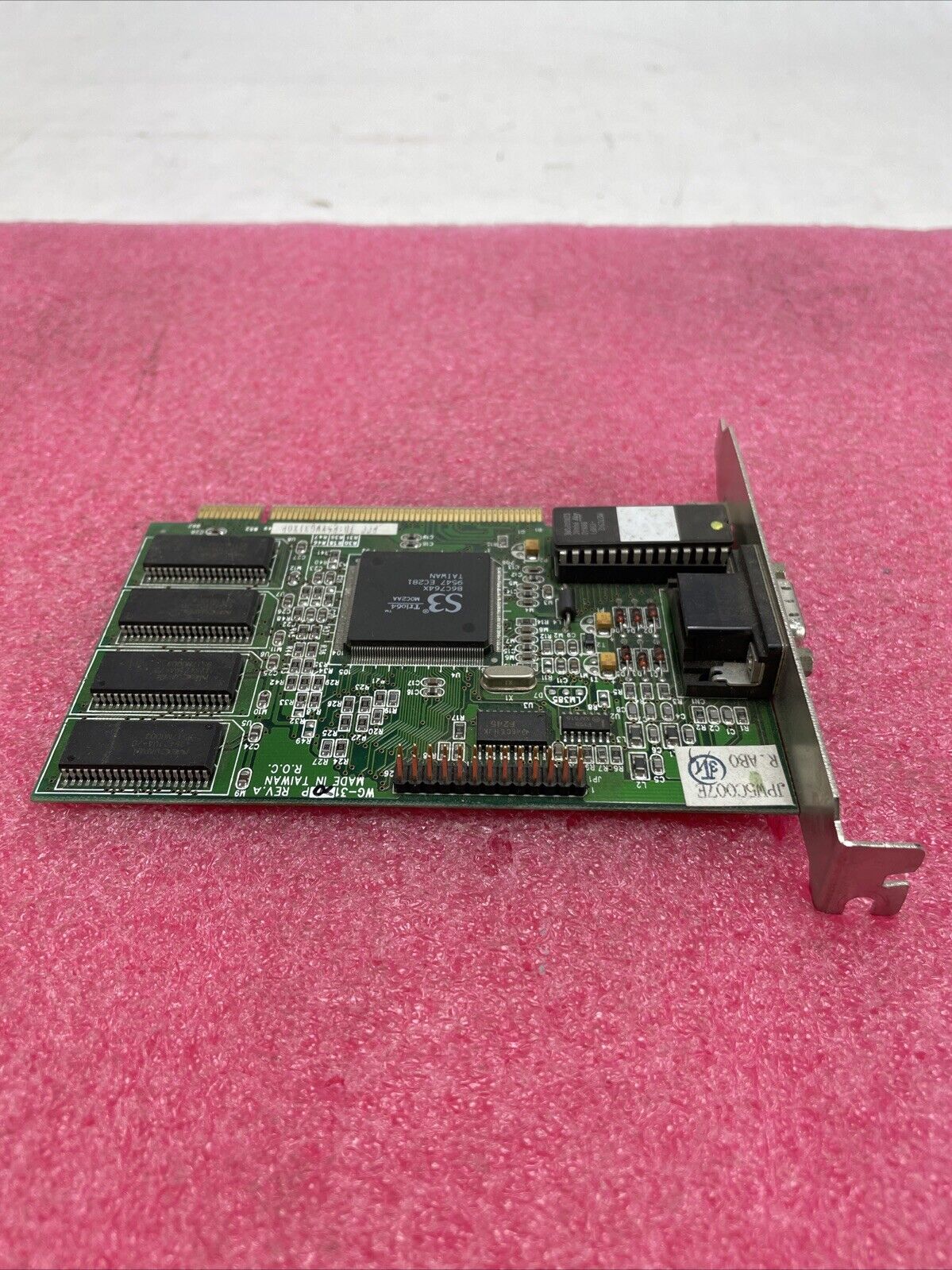 WG-3120P S3 GRAPHICS E5VWG31X0P Trio64 86C764x 1MB PCI Graphics Card