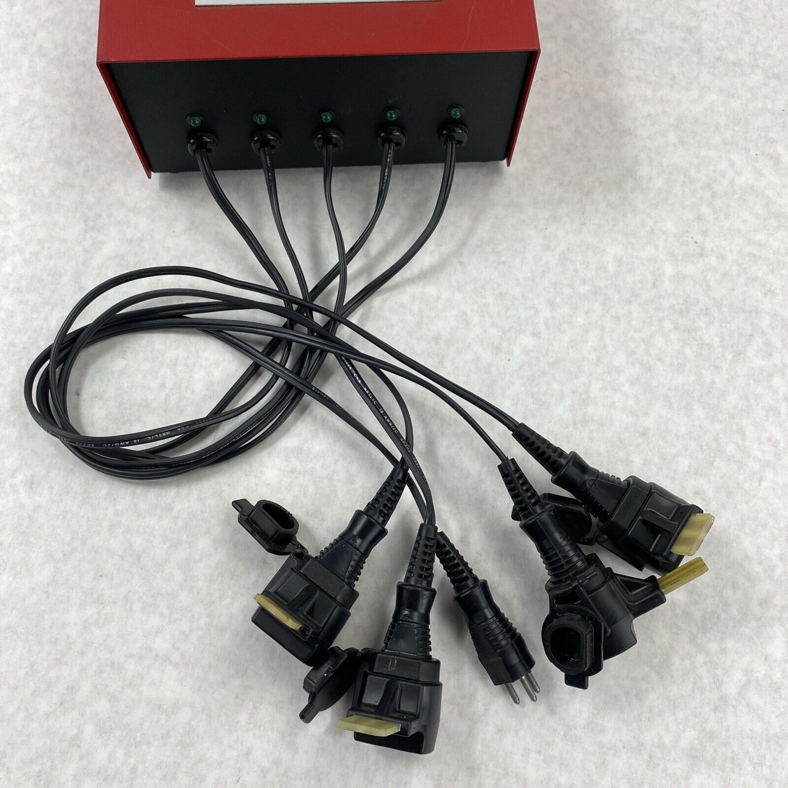 3M 5 Unit Battery Charging Station 520-03-72